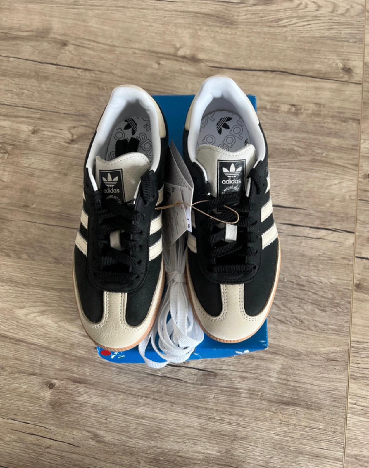 adidas Samba OG 'Core Black Wonder White'
