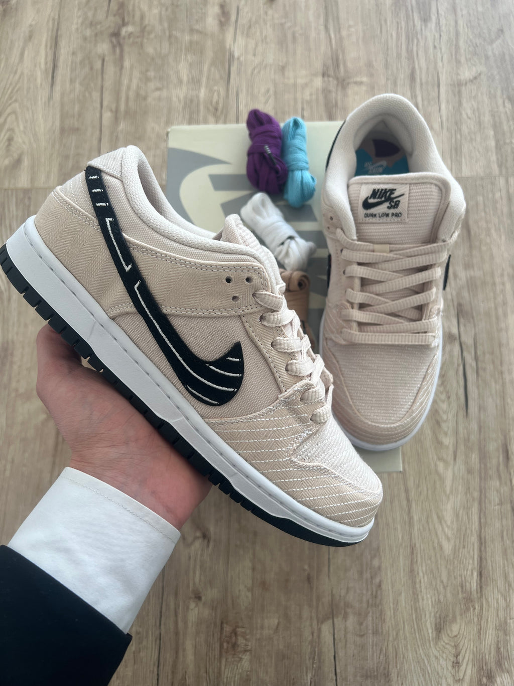 Nike SB Dunk Low x Albino & Preto Fossil