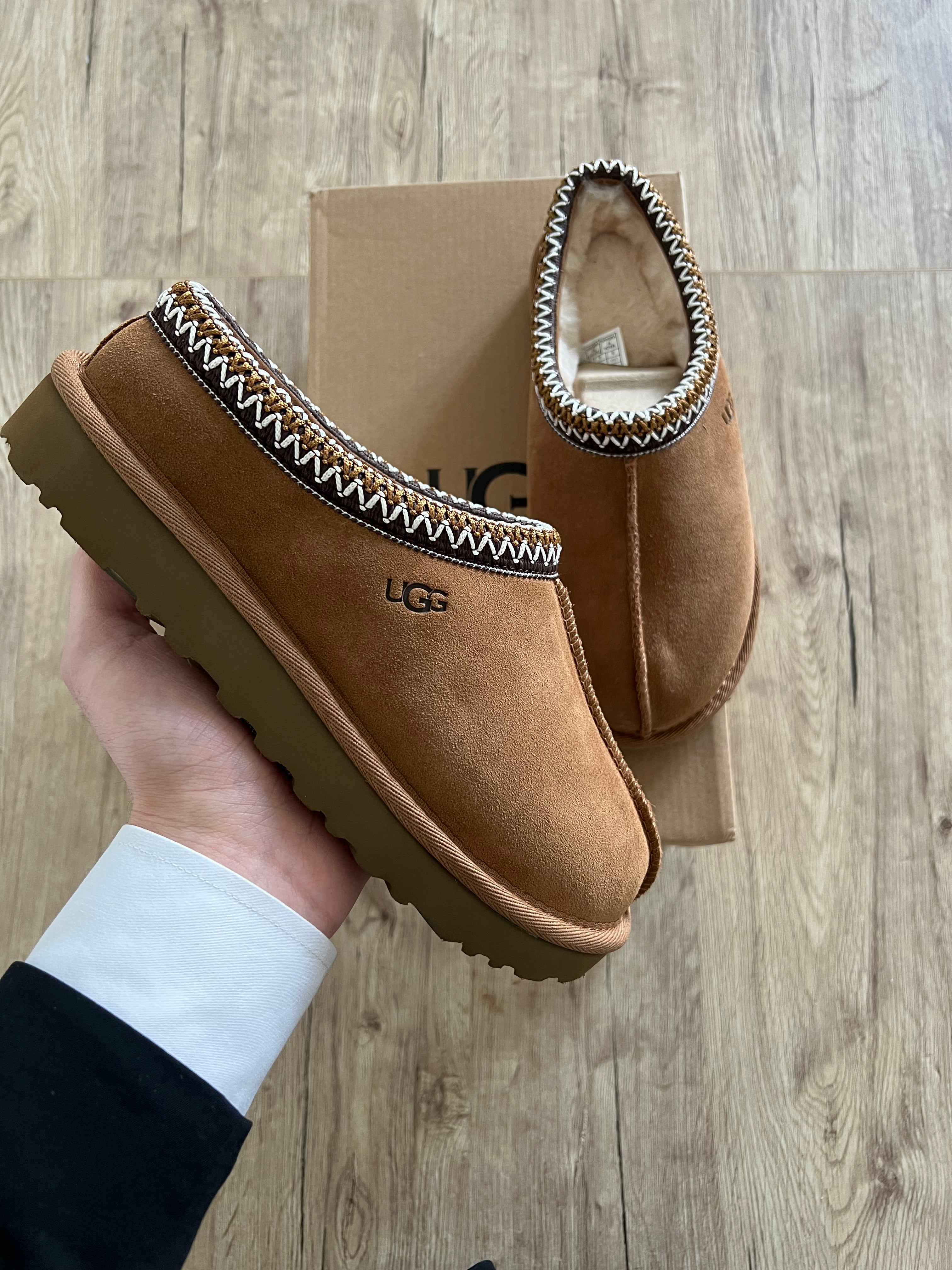 UGG Tasman Slipper Chestnut