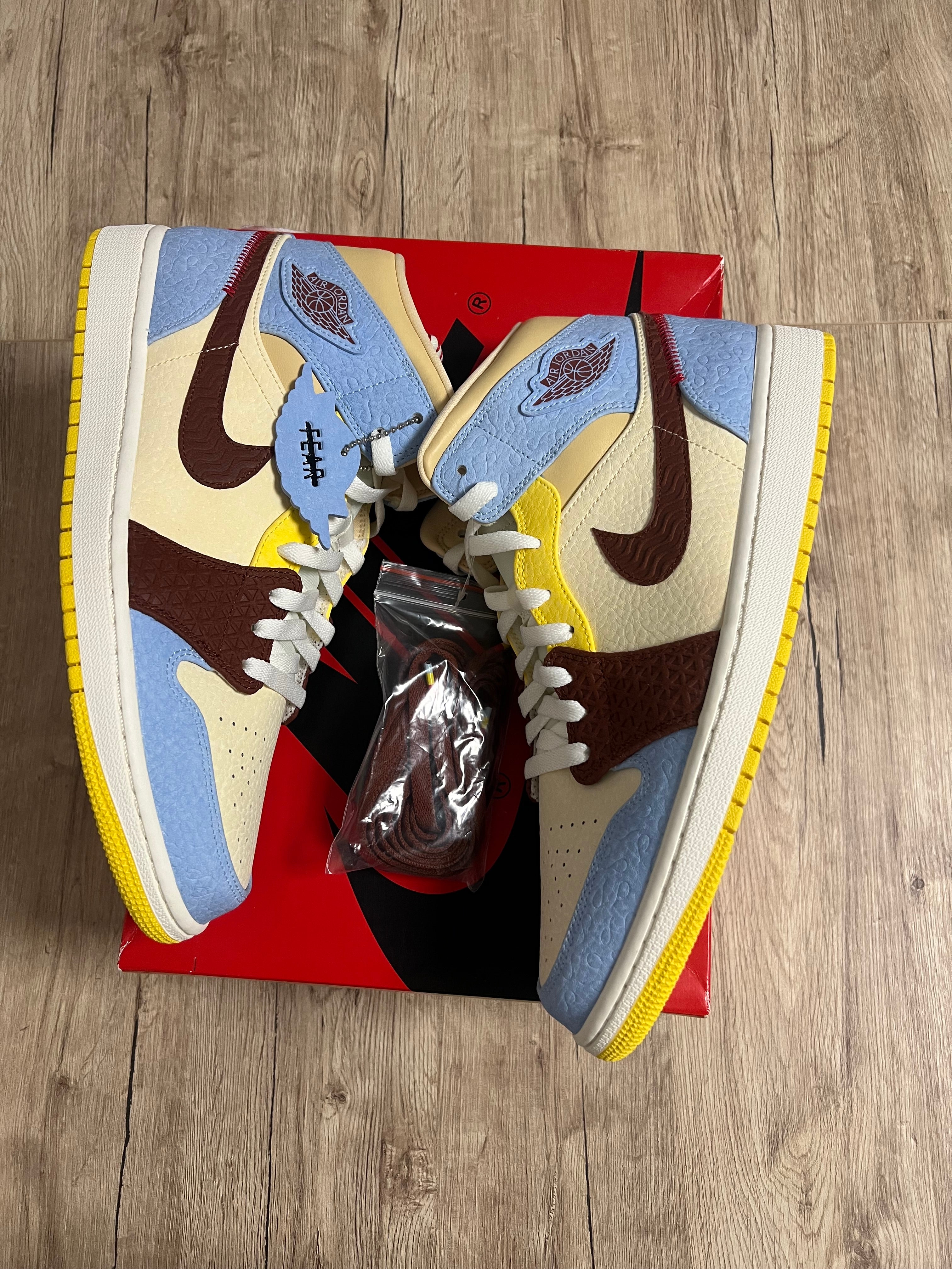 Jordan 1 Mid SE Fearless Maison Chateau Rouge