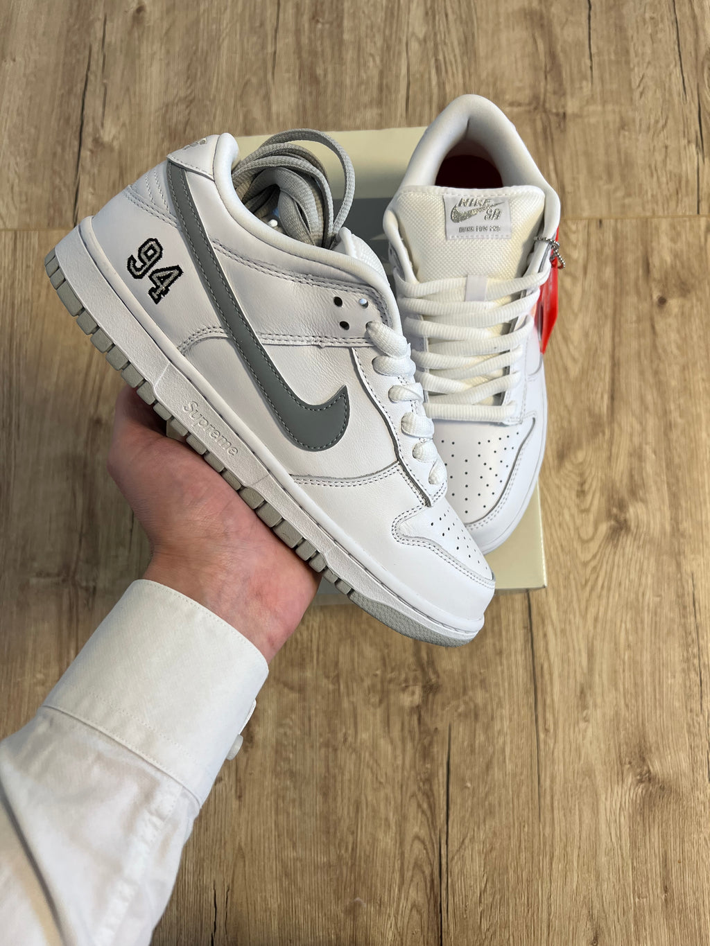 Nike SB Dunk Low Supreme 94 White Metallic Silver