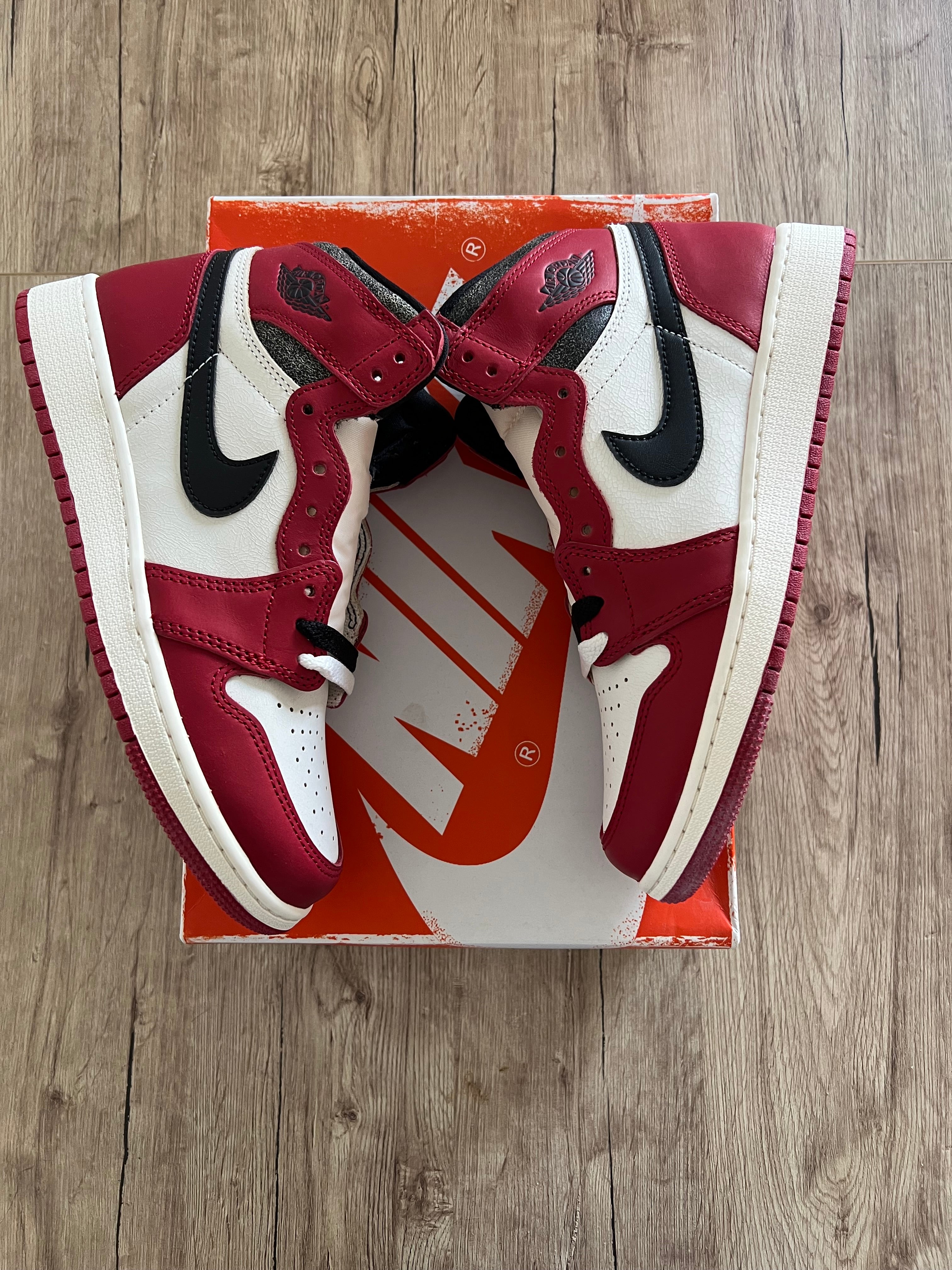 Air Jordan 1 Retro High OG Lost and Found