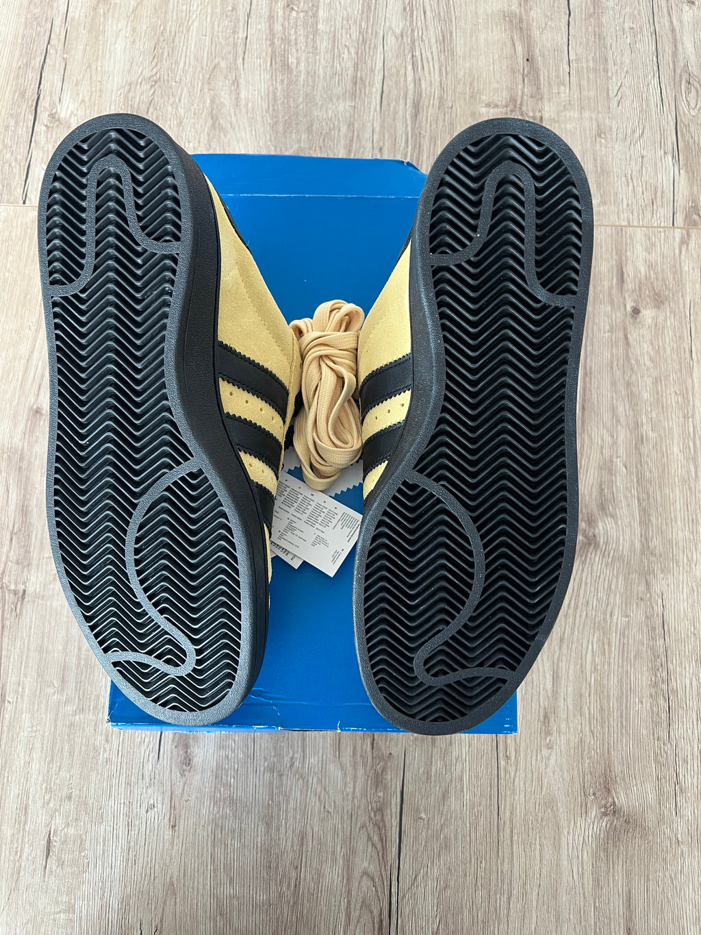 Campus 00s Almost Yellow Core Black