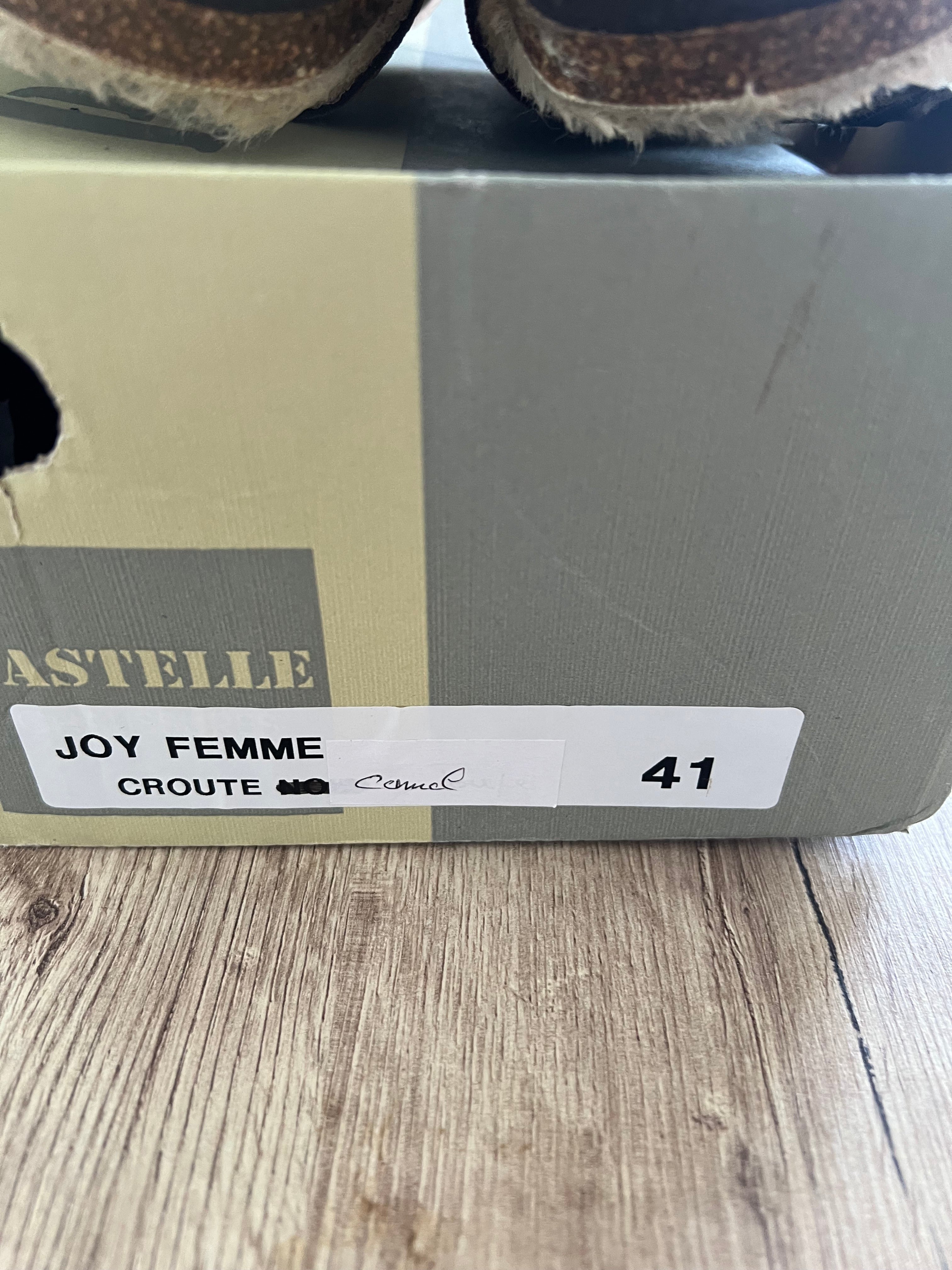 Pastelle Joy croute camel