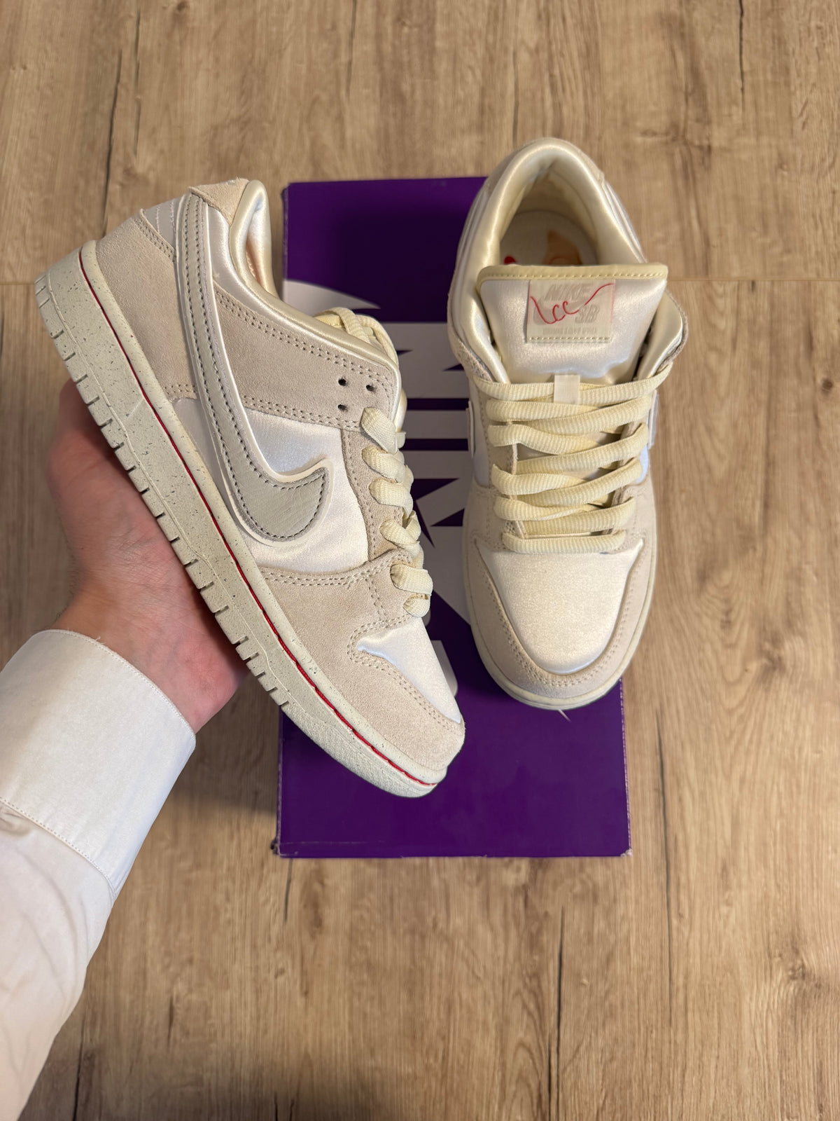 Nike SB Dunk Low 'City Of Love Light Bone