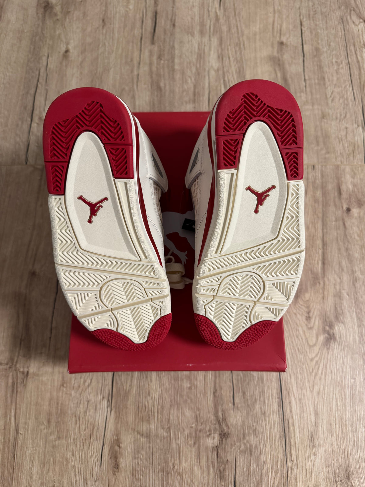 Jordan 4 Retro Valentine's Day Sierra Red (Women's)