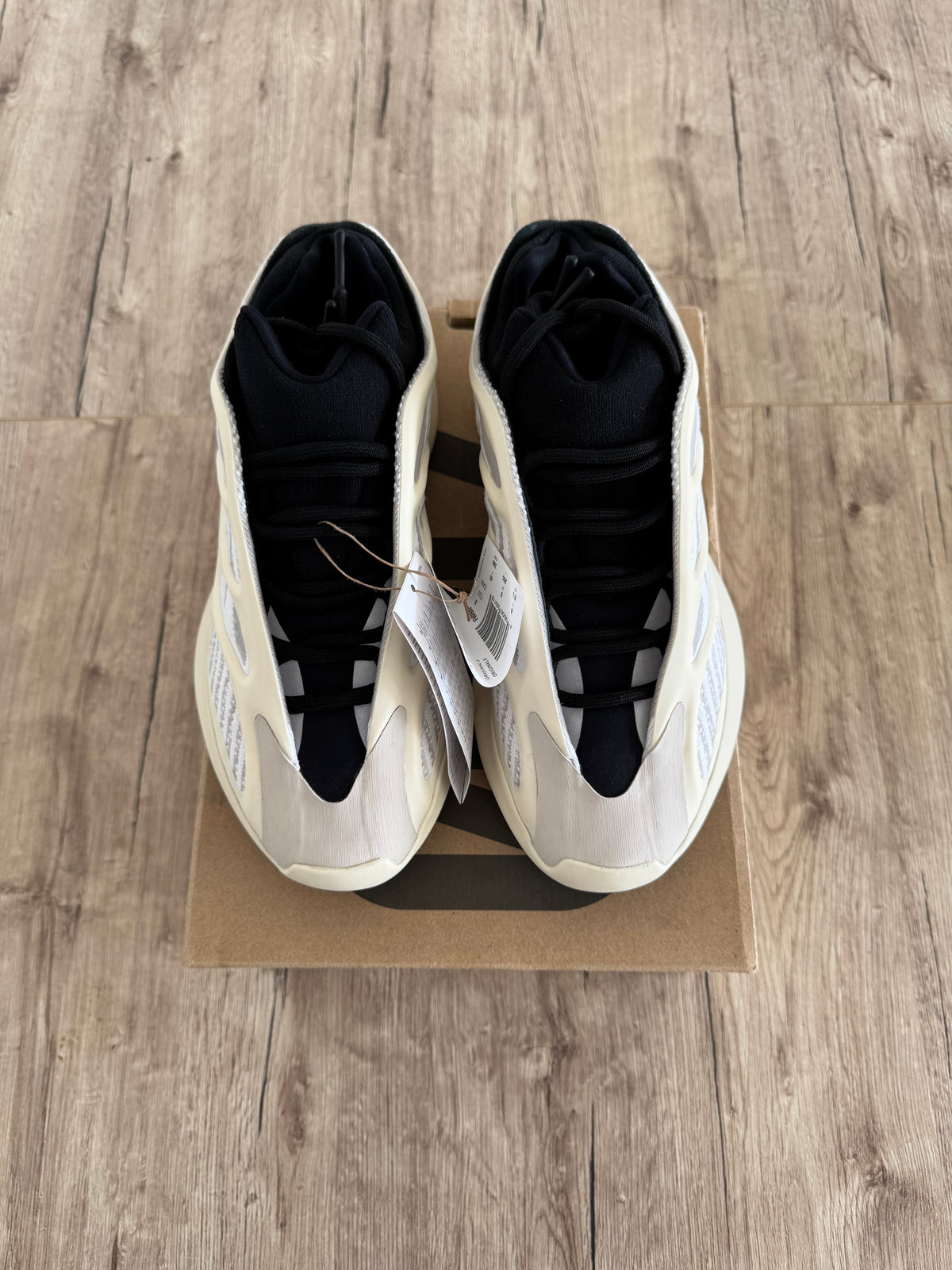 Yeezy Boost 700 V3 Azael