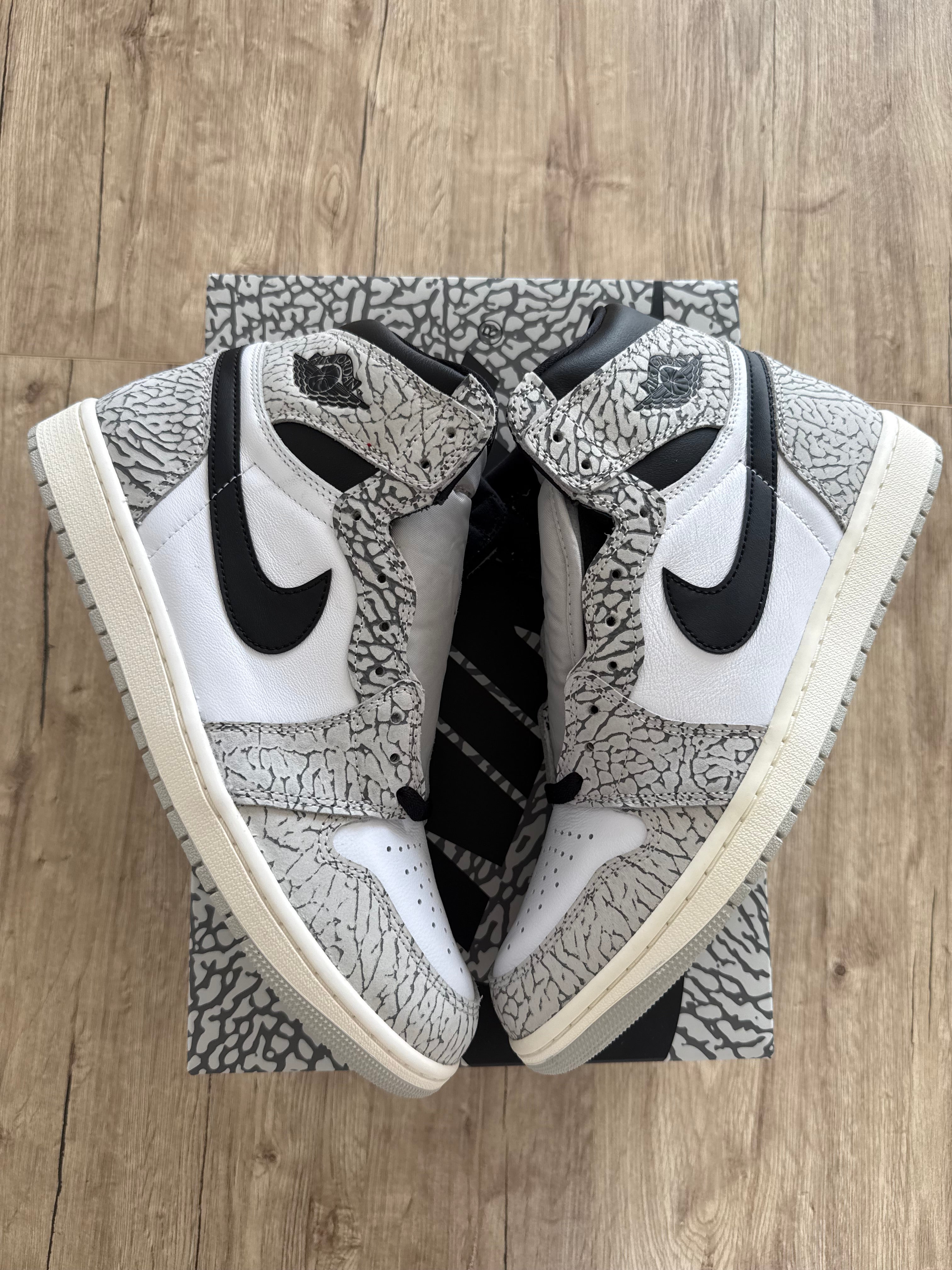 Air Jordan 1 Retro High OG White Cement