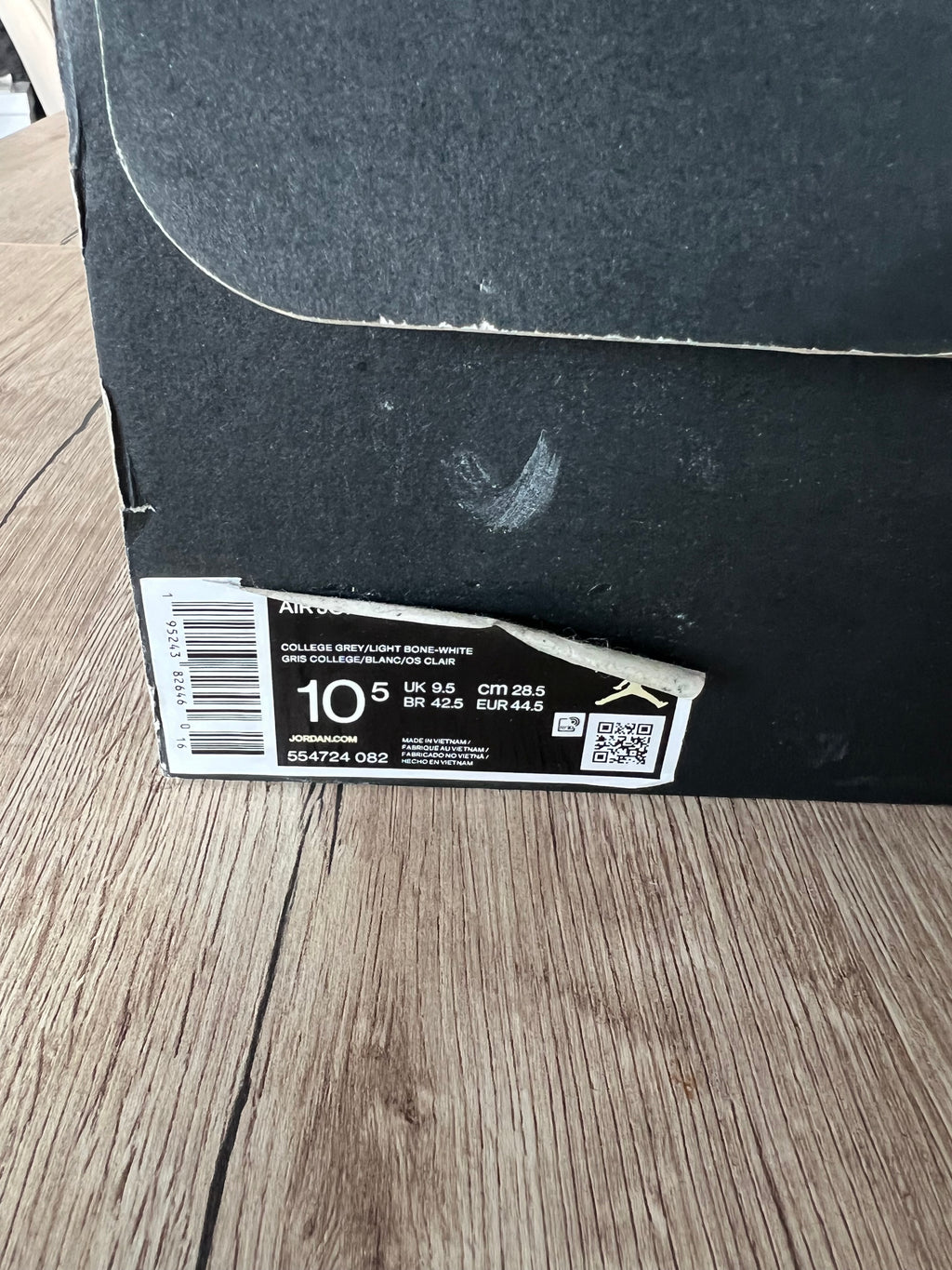 Air Jordan 1 Mid Linen