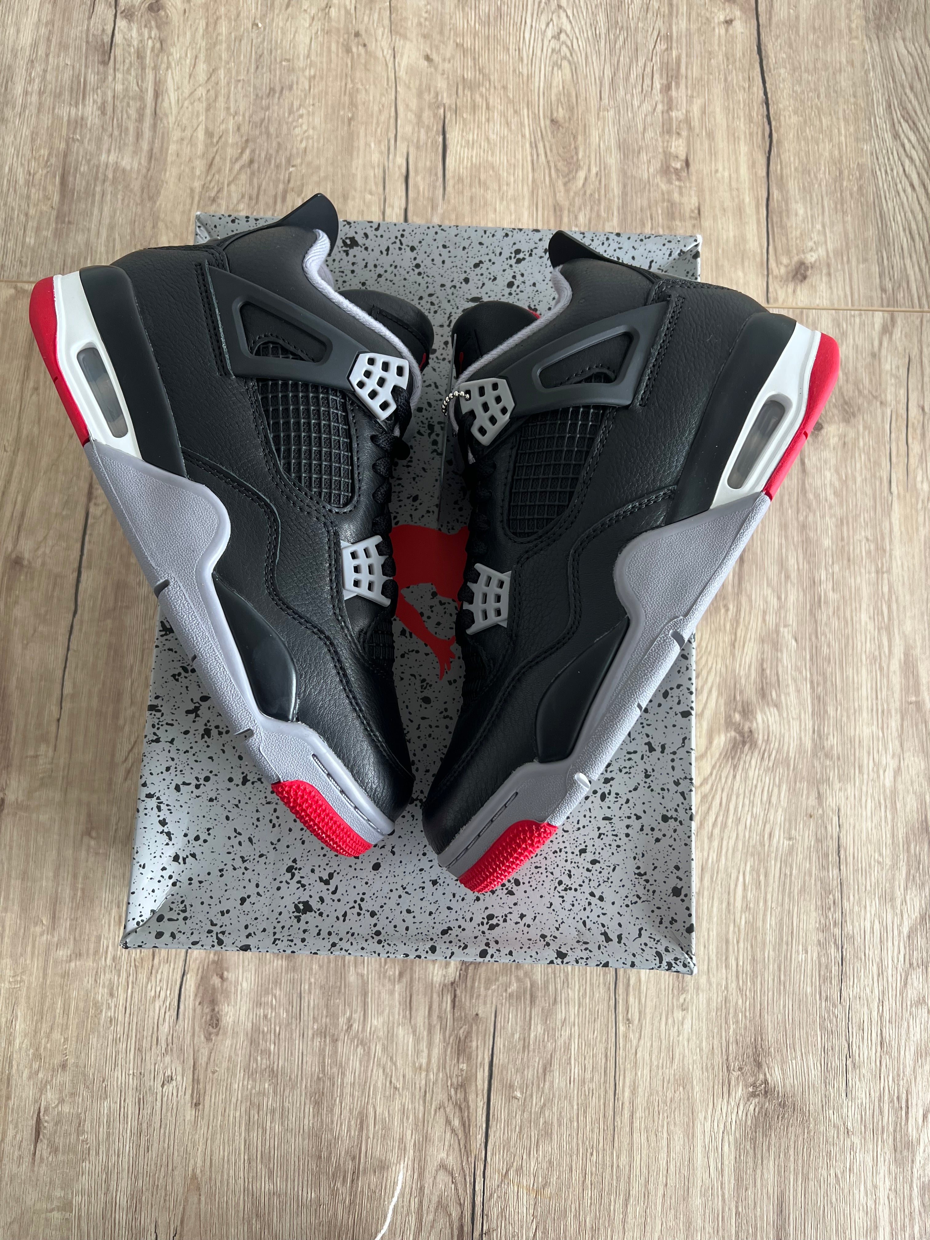 Jordan 4 Retro 'Bred Reimagined'