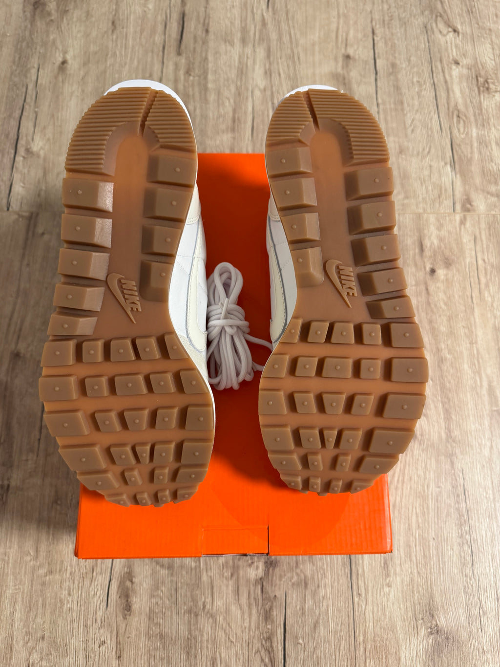 Nike x sacai Vaporwaffle Sail Gum