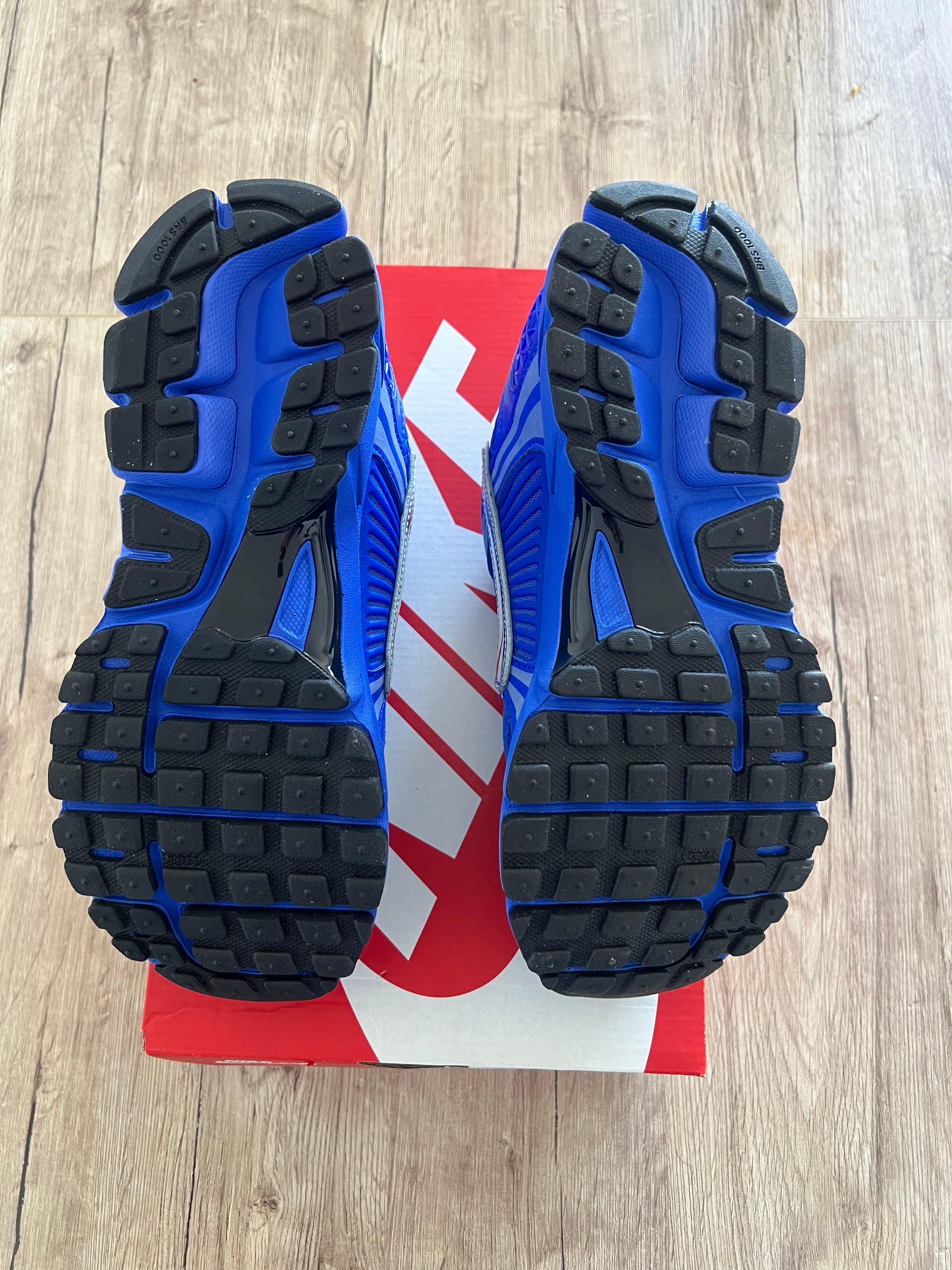 Nike Zoom Vomero 5 Race Blue