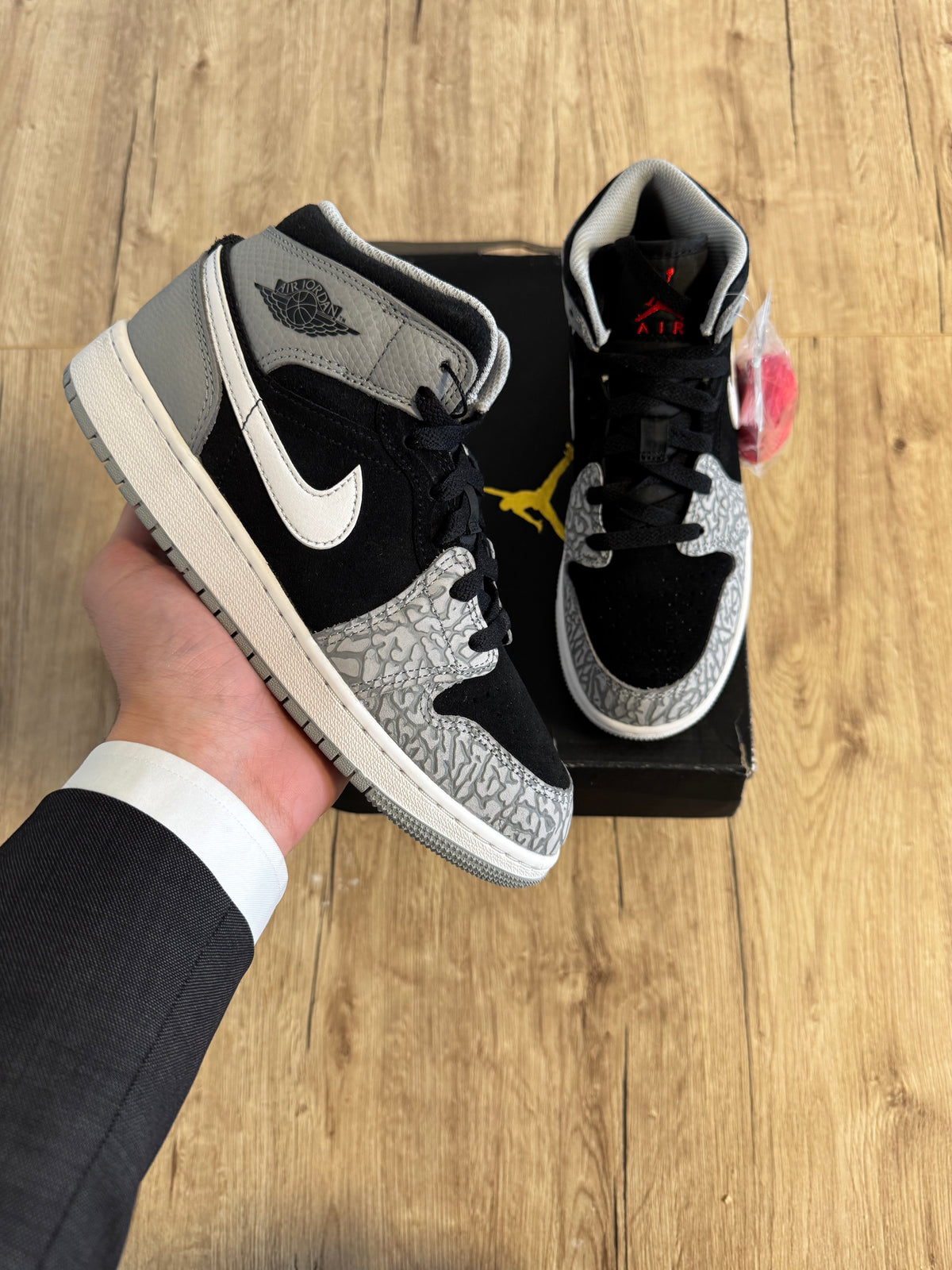 Air Jordan 1 Mid Elephant Print (GS)