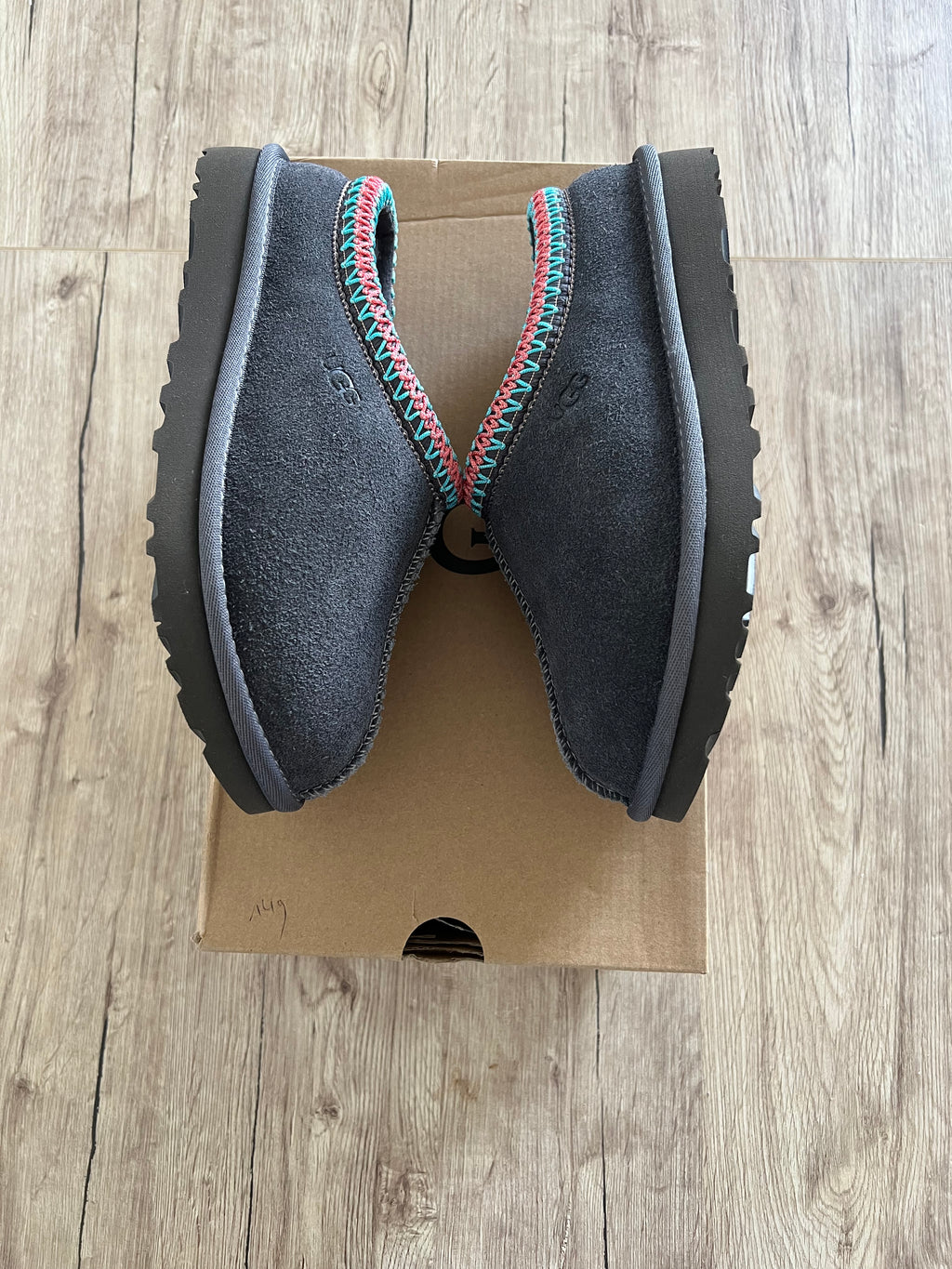 UGG Tasman Slipper Dark grey