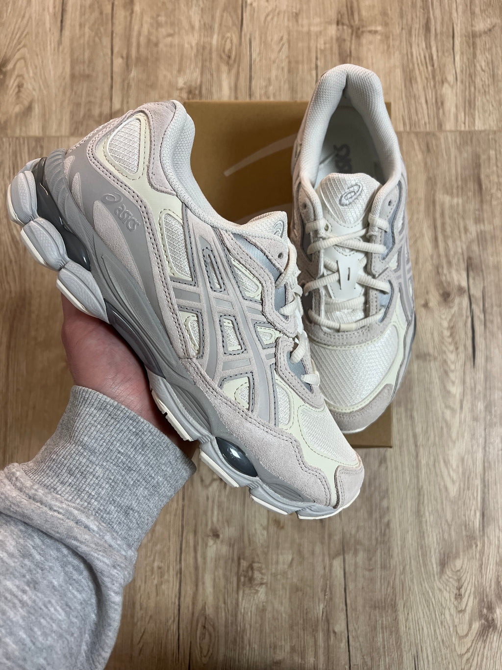 ASICS Gel-NYC Cream Grey