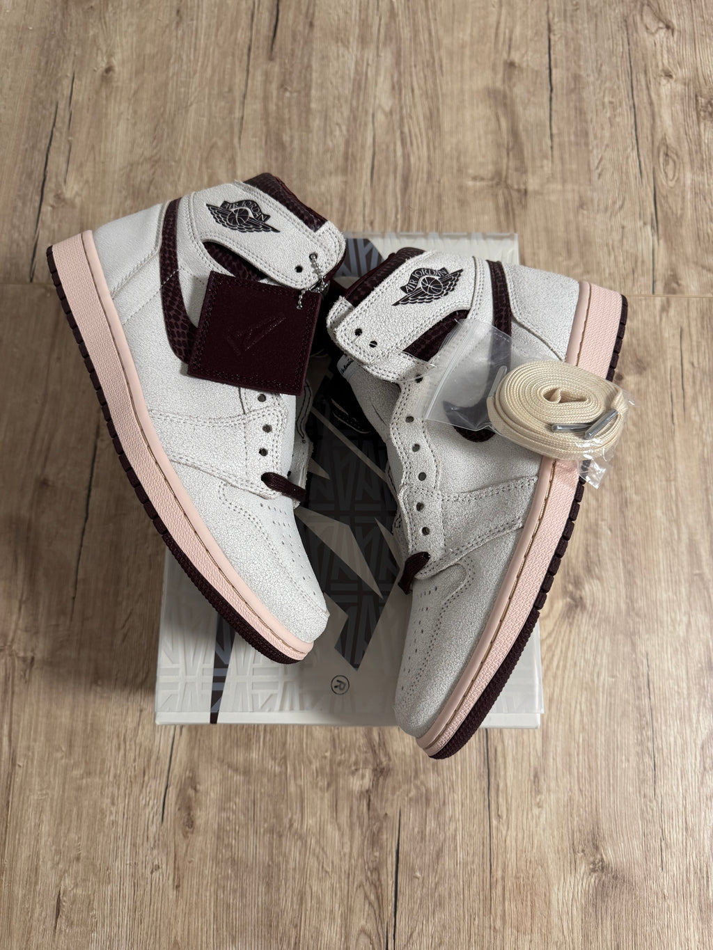 Air Jordan 1 Retro High OG A Ma Maniére