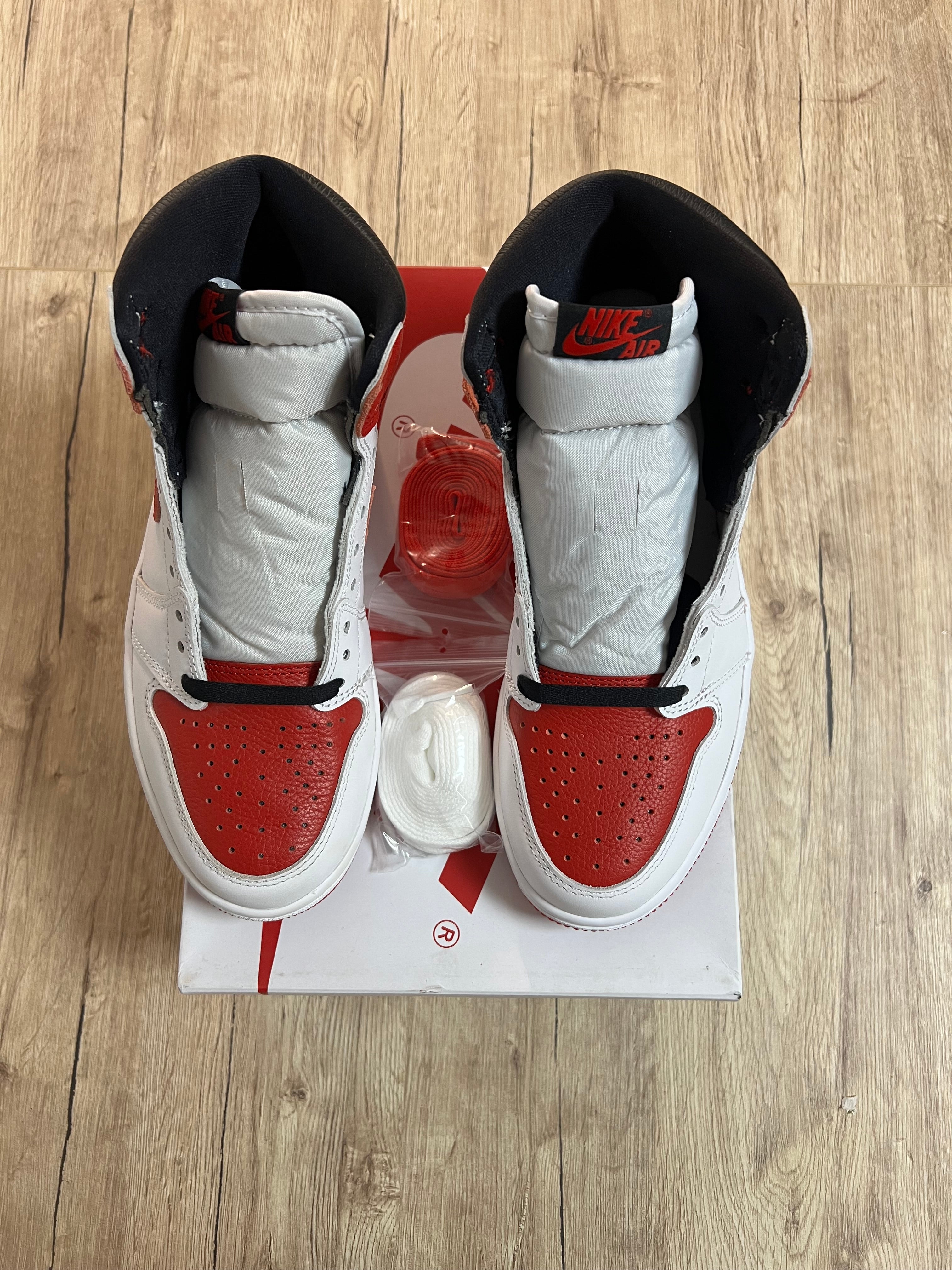 Air Jordan 1 Retro High OG Heritage