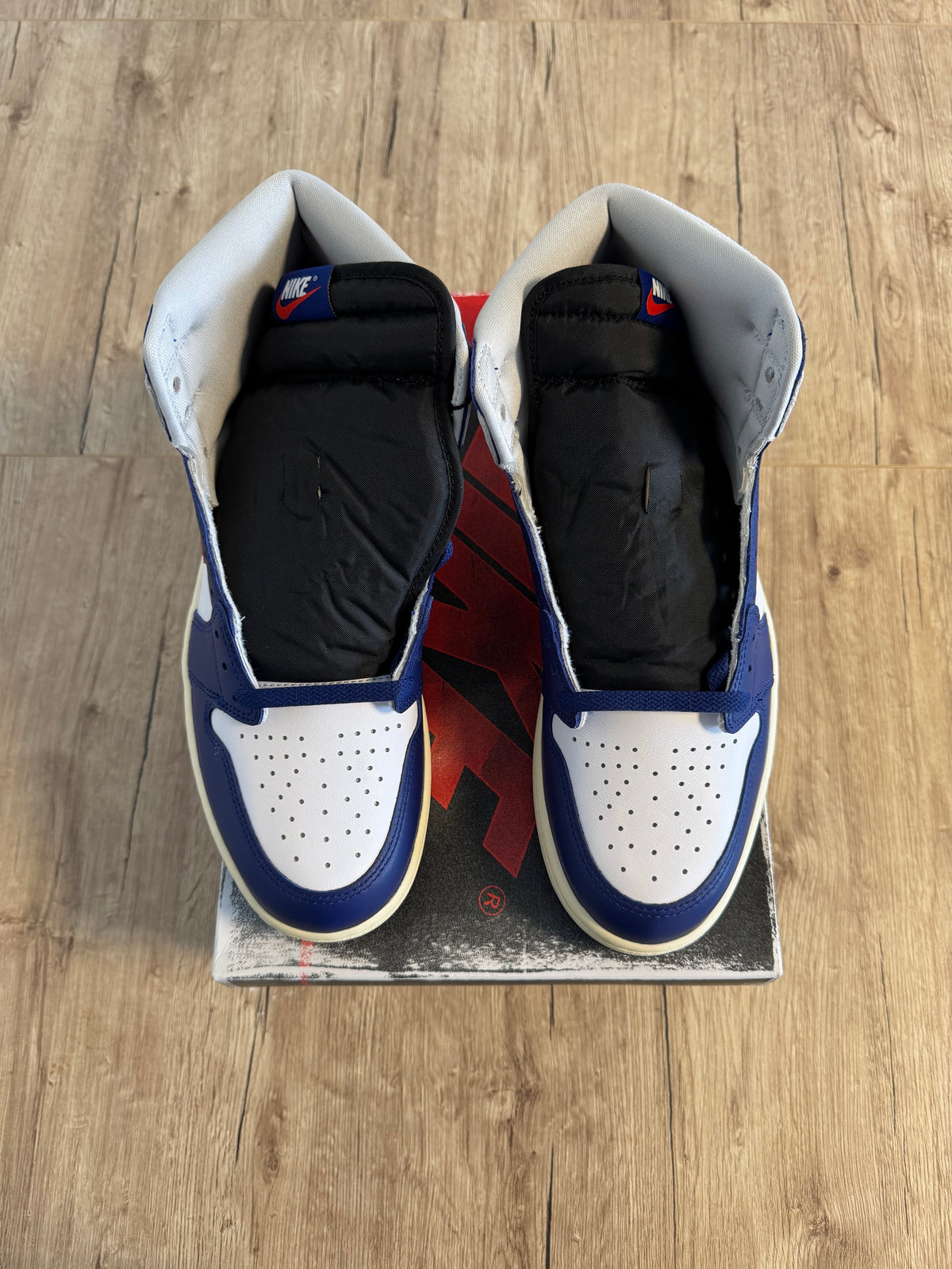 Jordan 1 Retro High OG 'Rare Air'