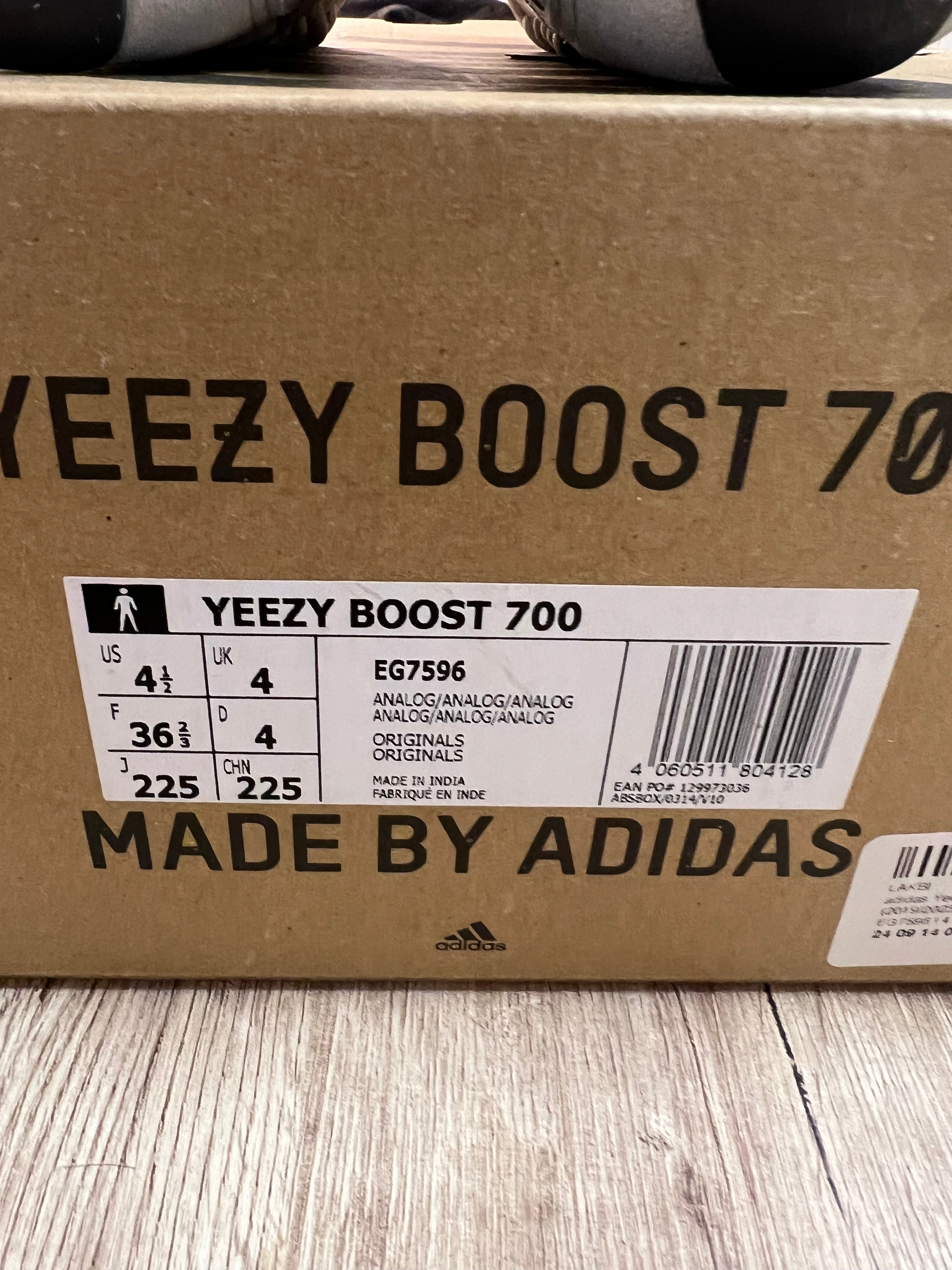 Yeezy Boost 700 V1 Analog