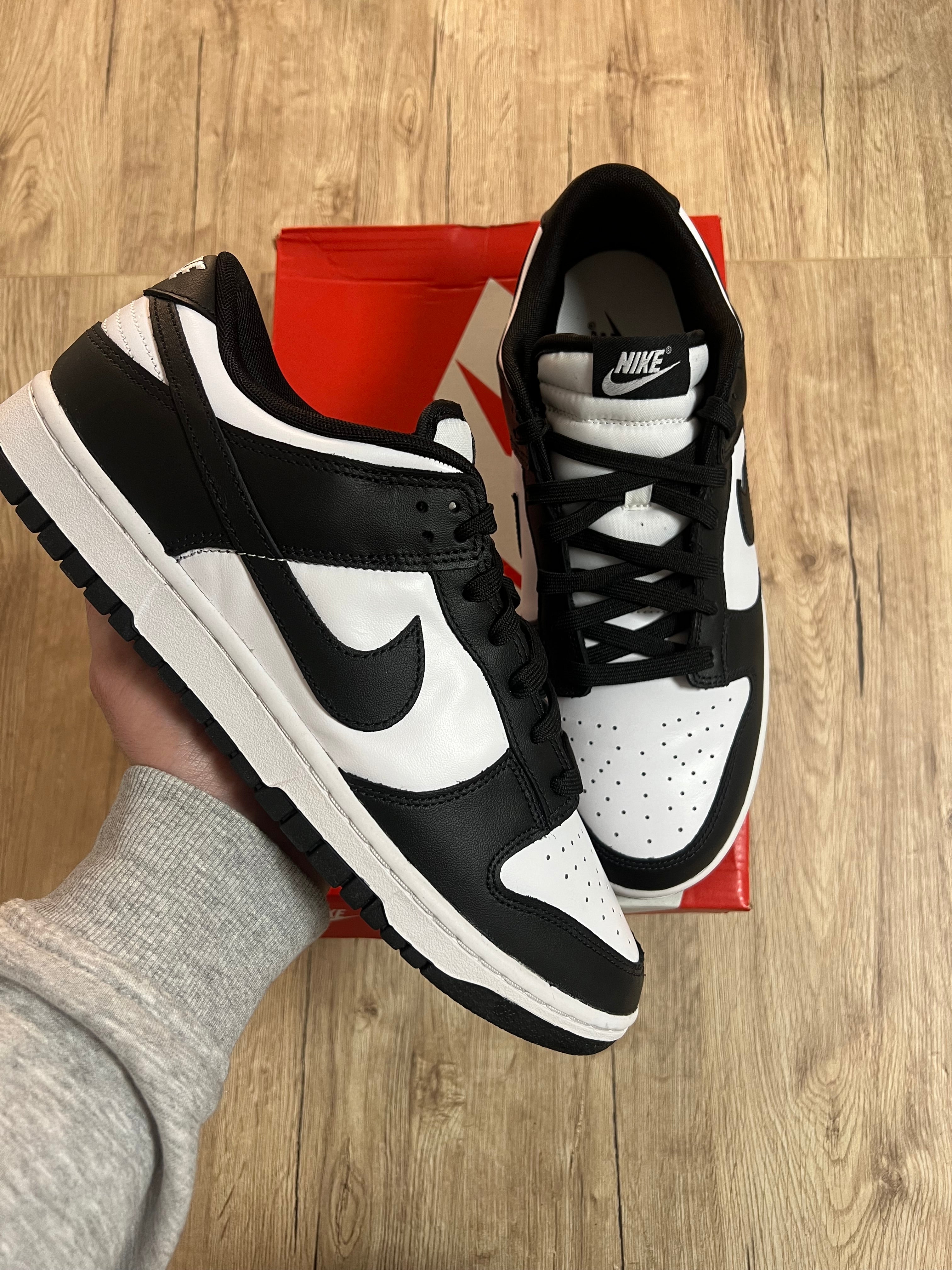 Nike Dunk Low Retro White Black