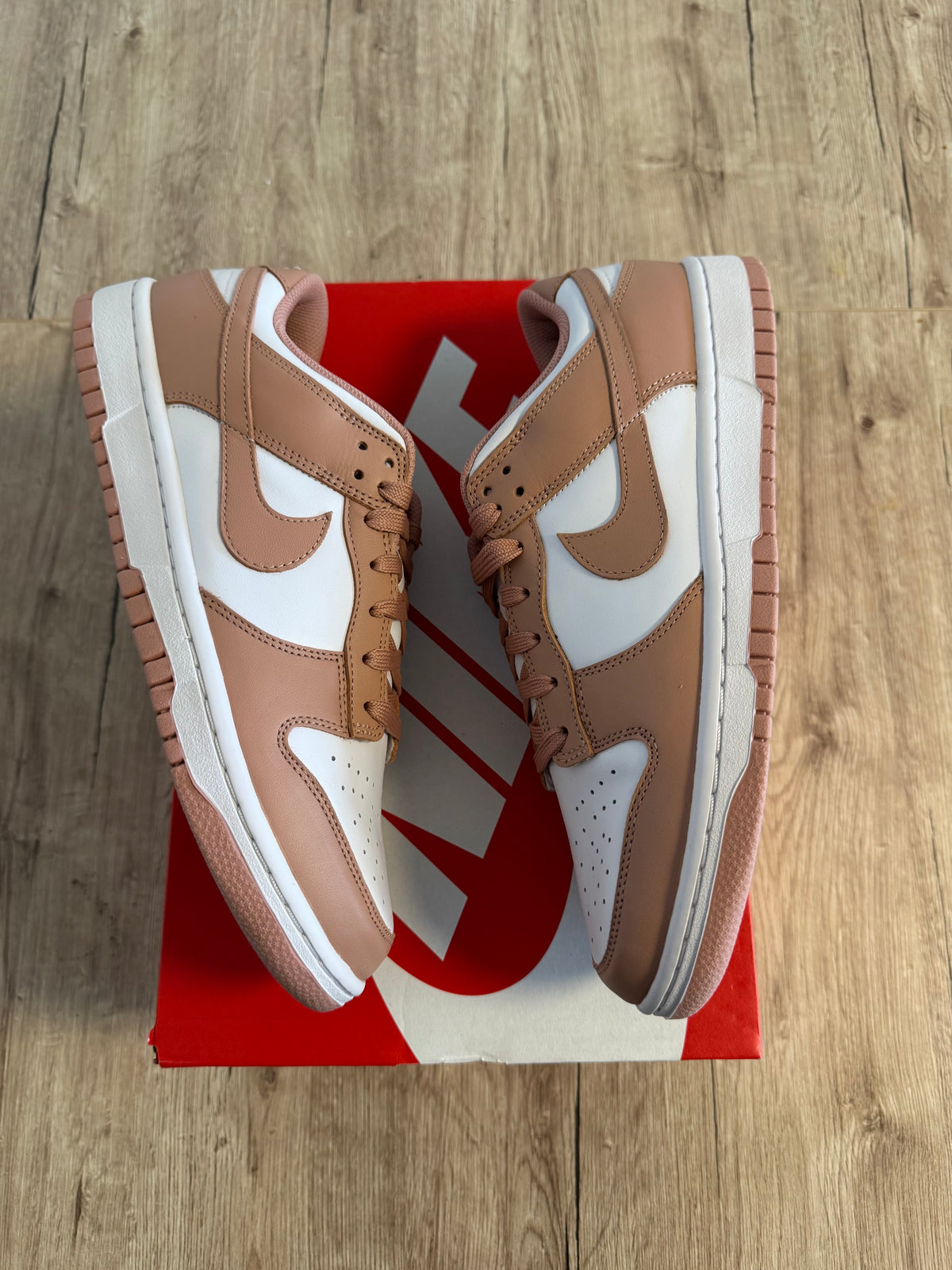 Nike Dunk Low Rose Whisper (W)