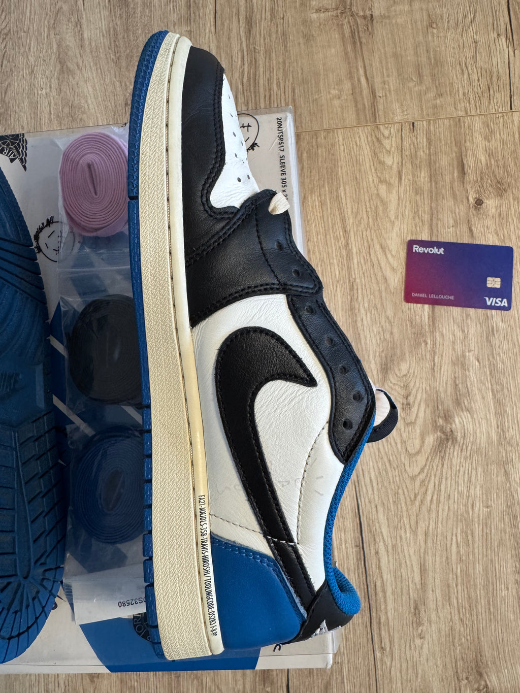 Air Jordan 1 Retro Low OG SP Fragment x Travis Scott