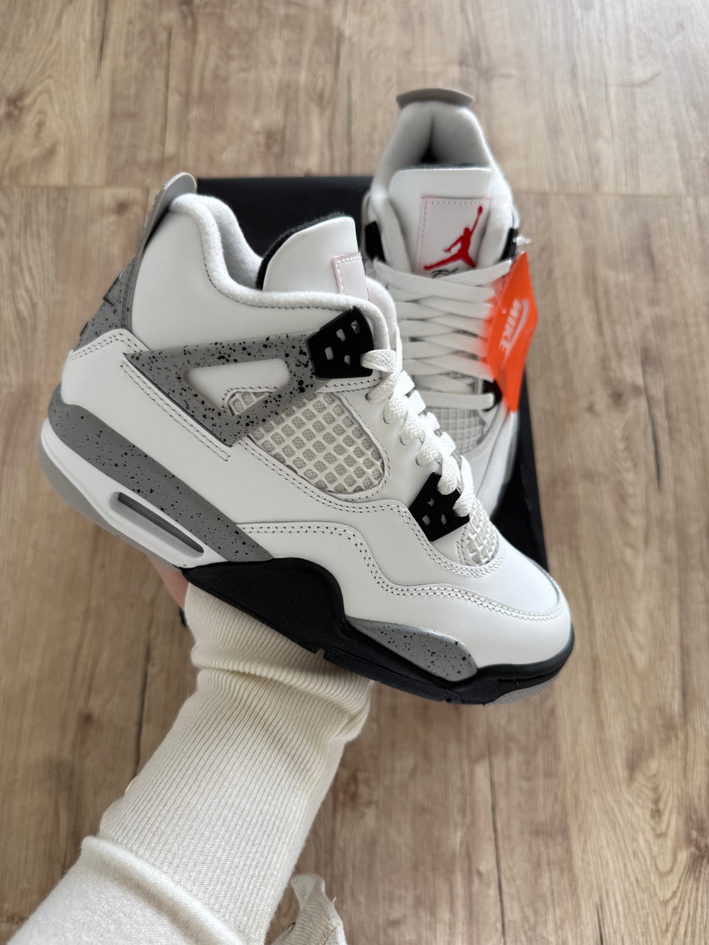 Jordan 4 Retro White Cement