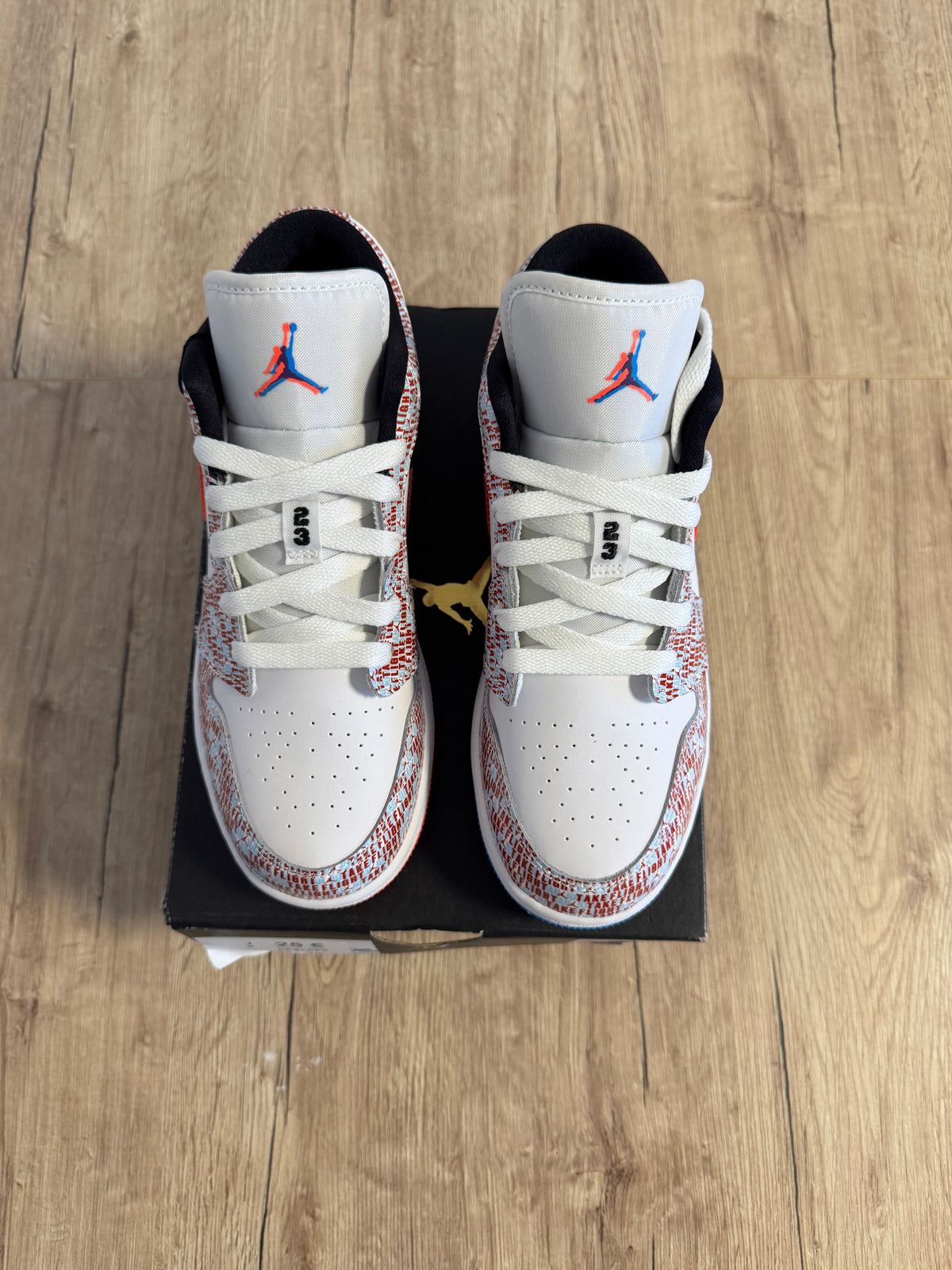 Air Jordan 1 Low SE Take Flight (GS)