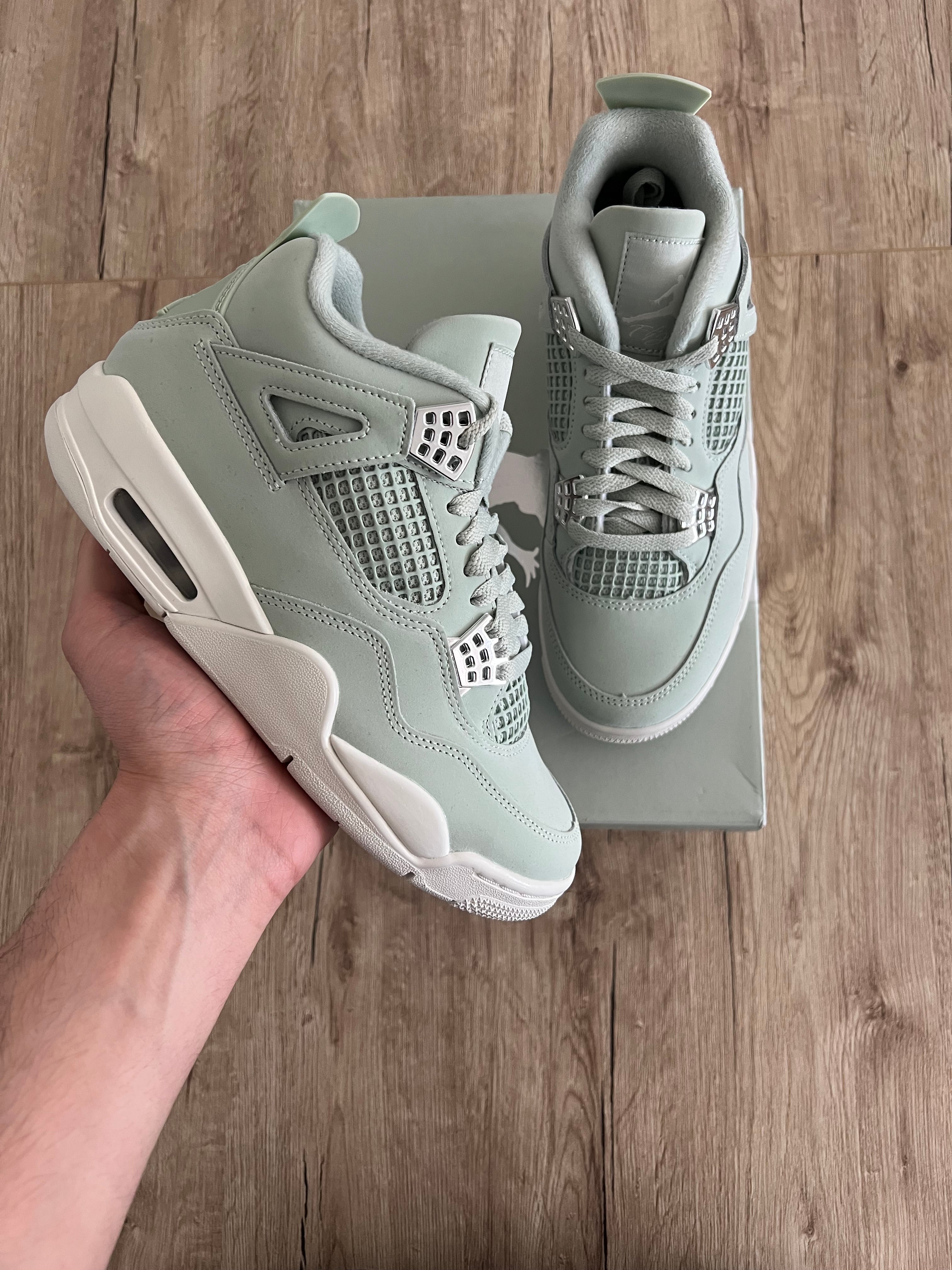 Jordan 4 Seafoam Sail