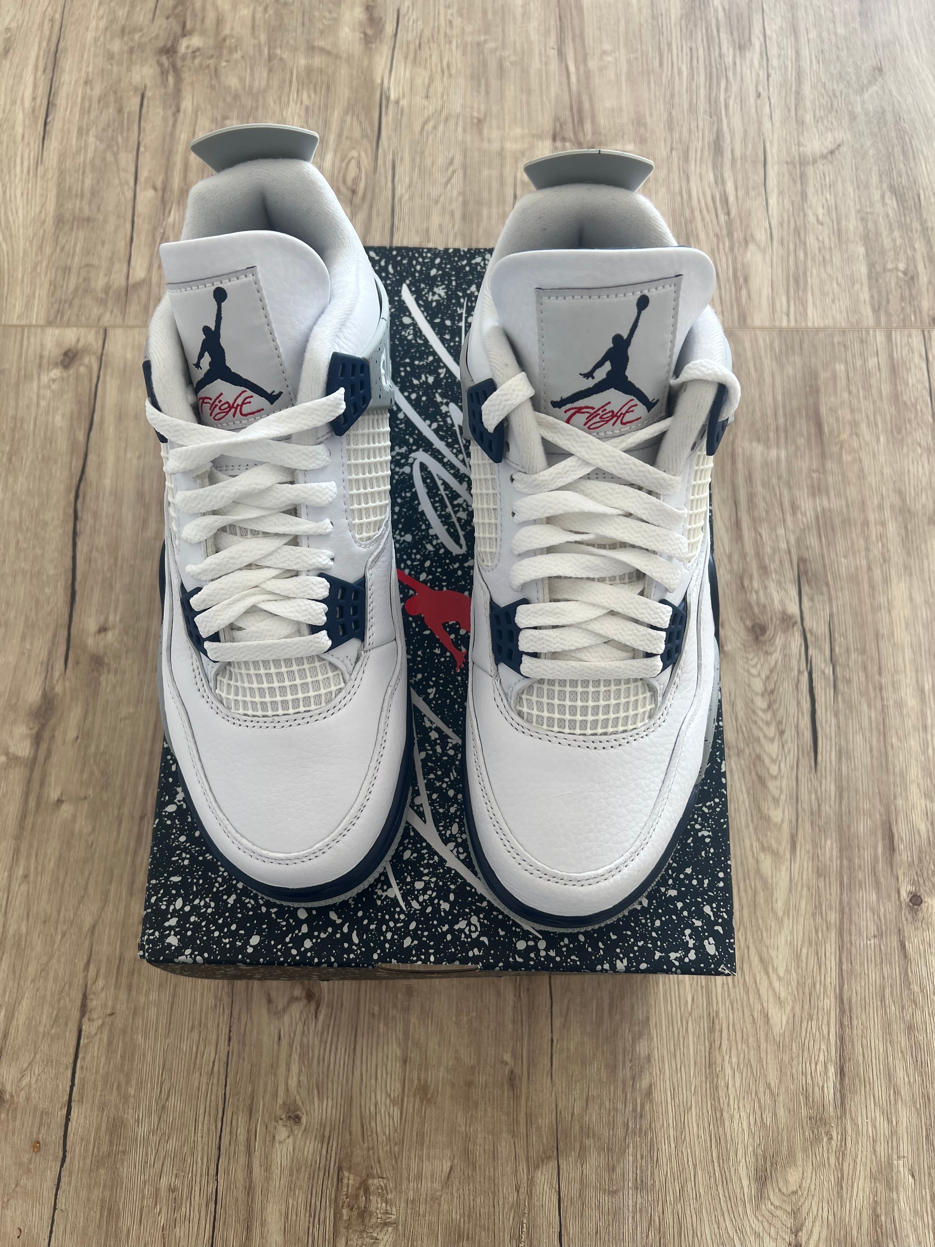 Air Jordan 4 Retro White Midnight Navy