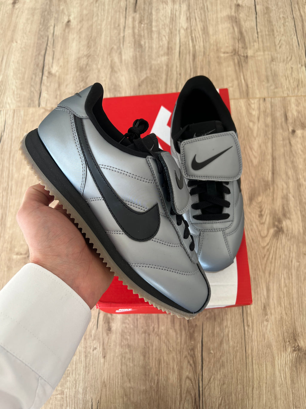 Nike Cortez SE Tiempo Pack Metallic Cool Grey