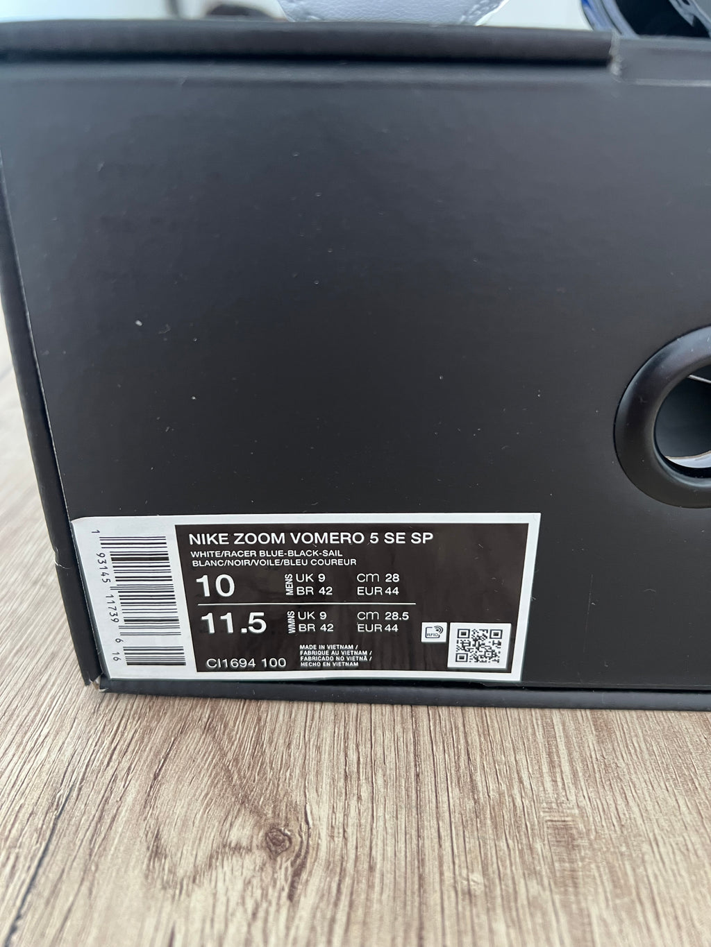 Nike Air Zoom Vomero 5 Racer Blue 2024