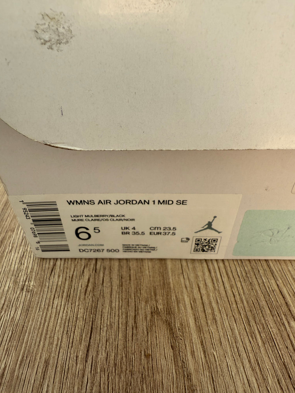 Air Jordan 1 Mid Berry Pink