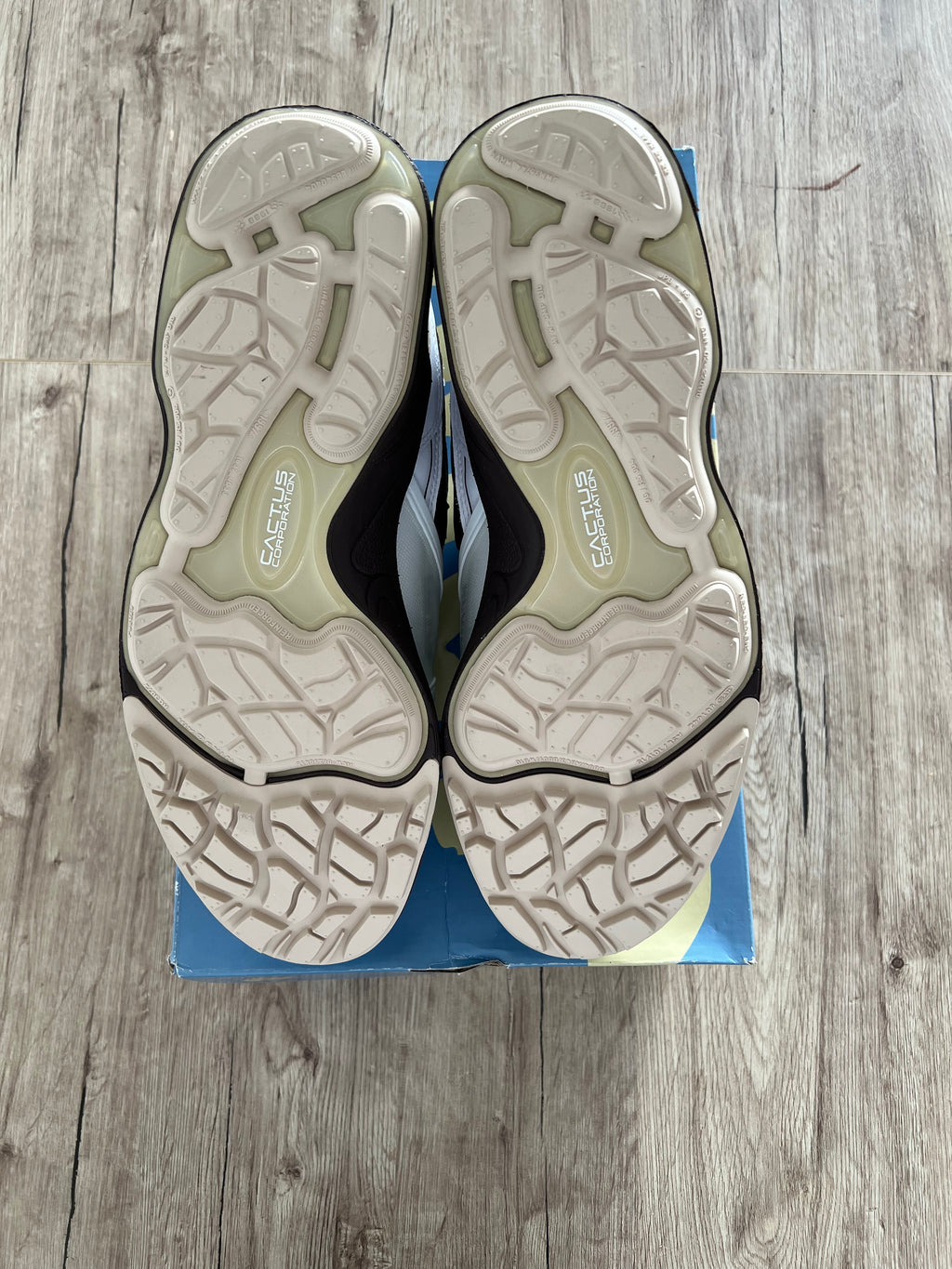 Nike Zoom Field Jaxx 'Travis Scott Light Chocolate