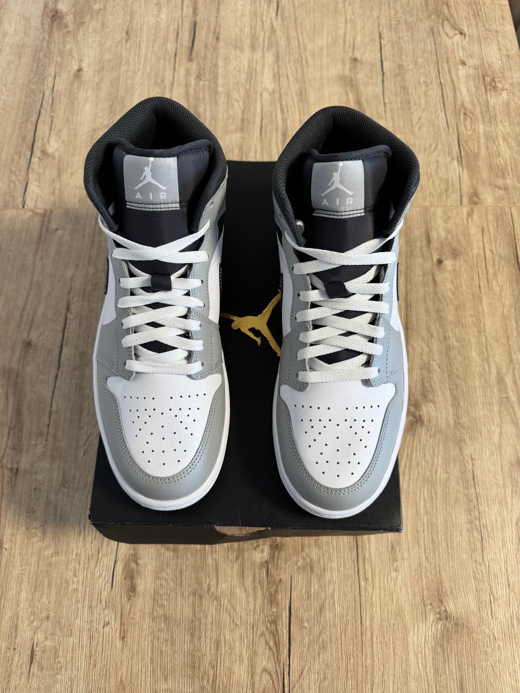 Air Jordan 1 Mid Light Smoke Grey Anthracite