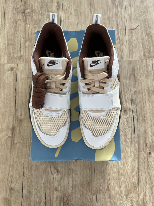 Nike Zoom Field Jaxx 'Travis Scott Light Chocolate
