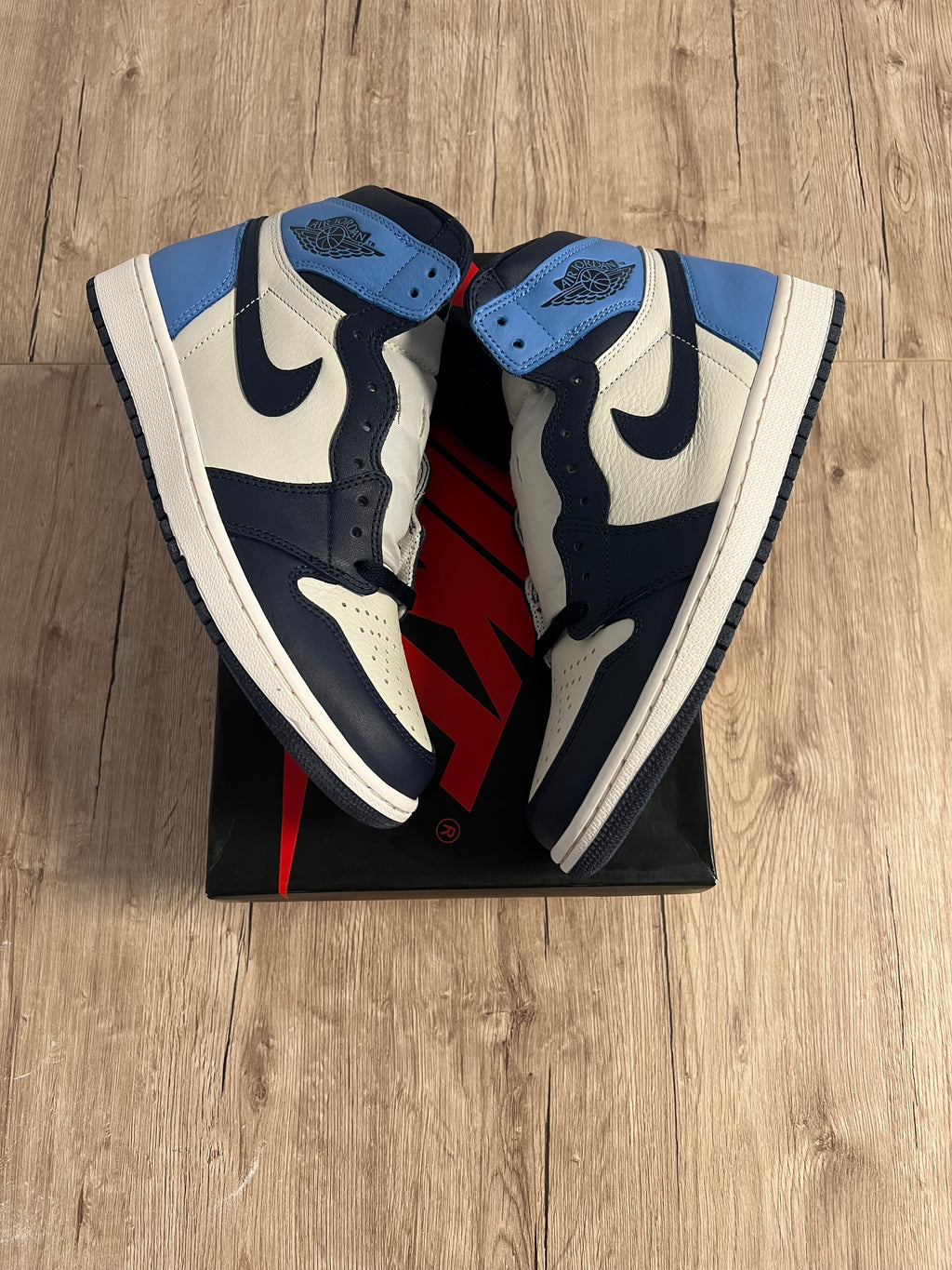 Jordan 1 High Obsidian