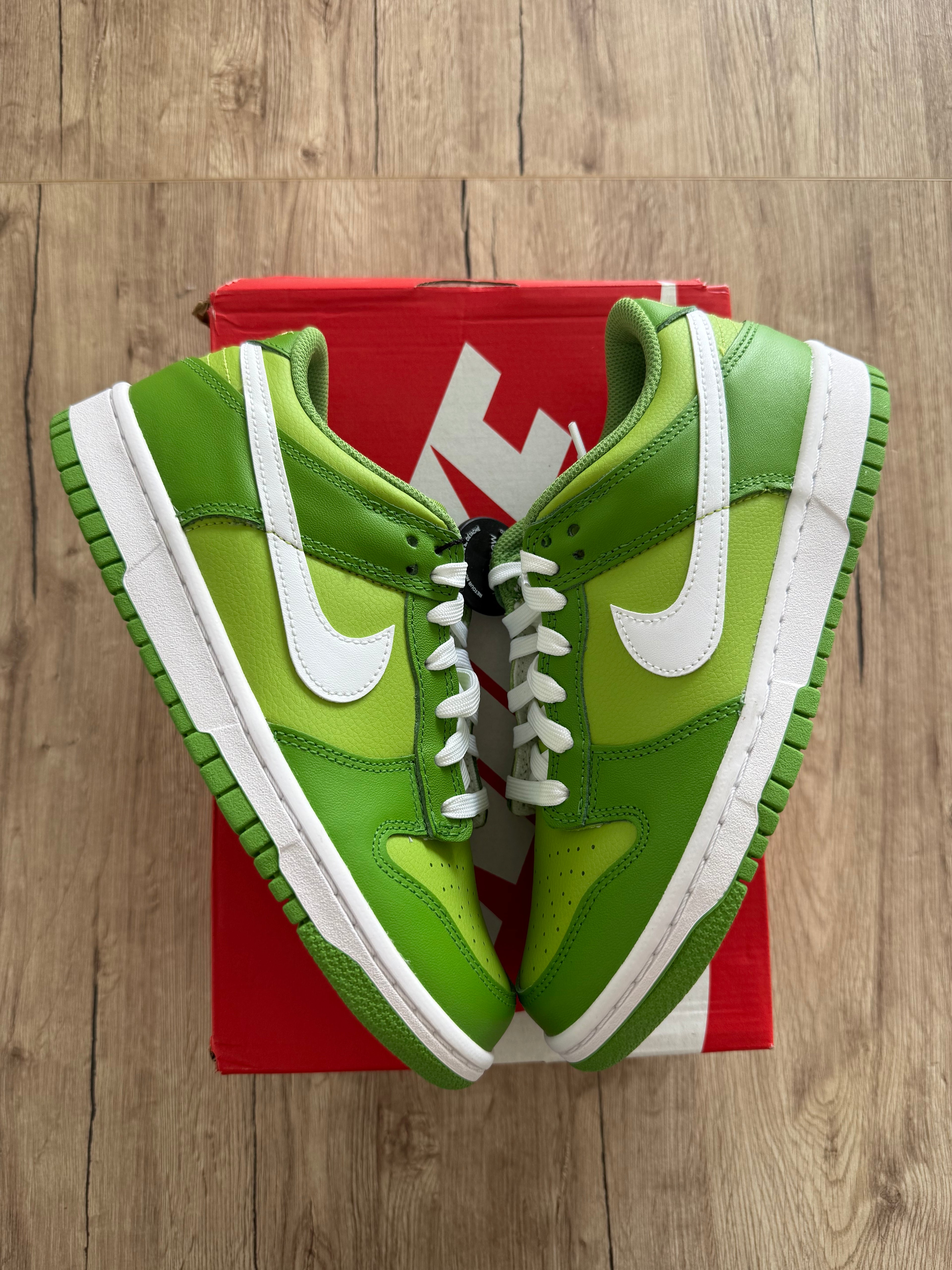 Nike Dunk Low Chlorophyll (GS)