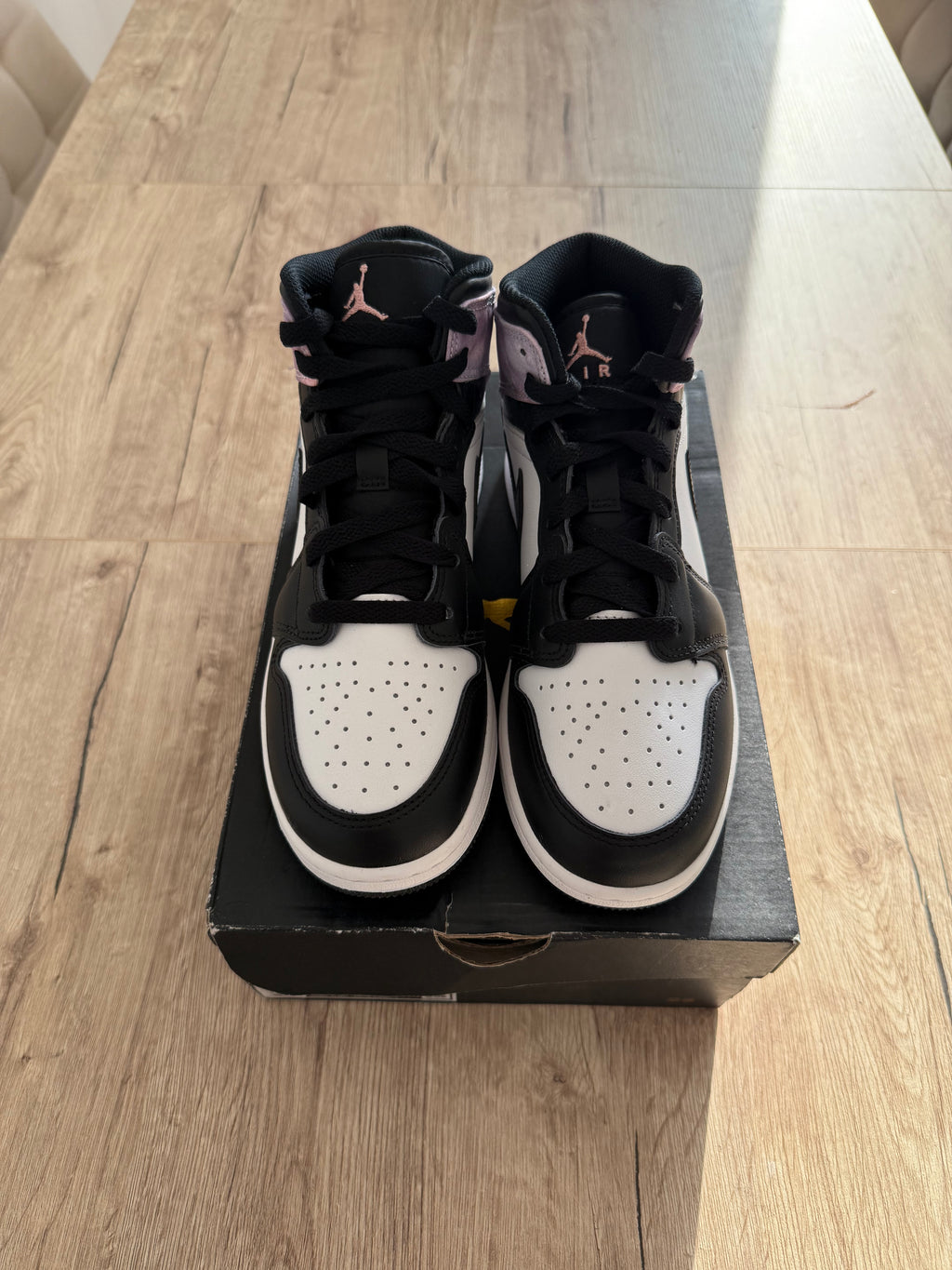 Air Jordan 1 Mid SE Zen Master (GS)
