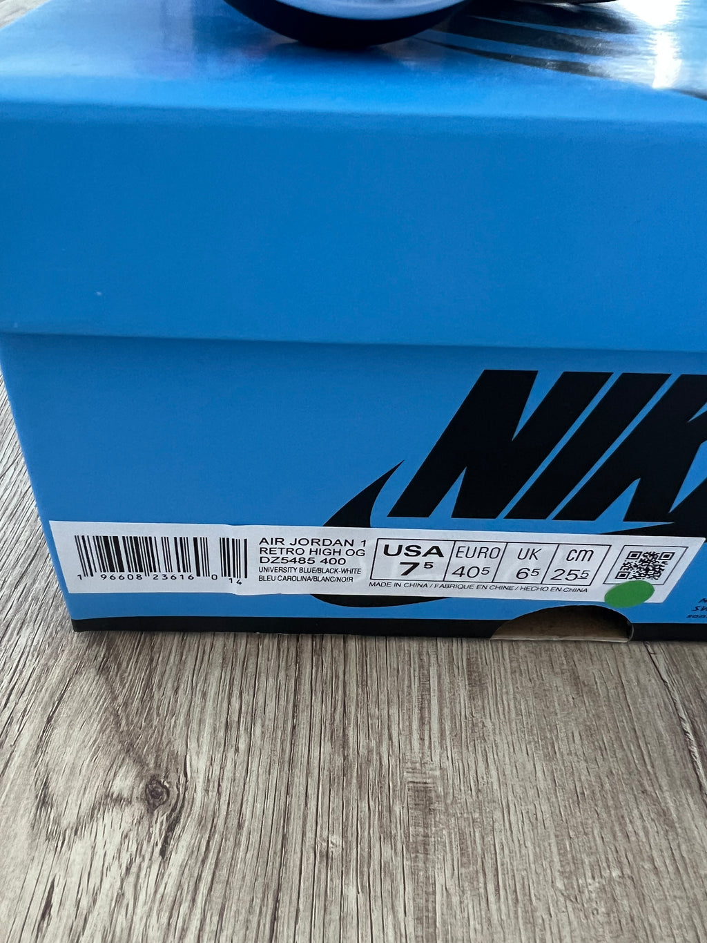 Air Jordan 1 Retro High OG UNC Toe