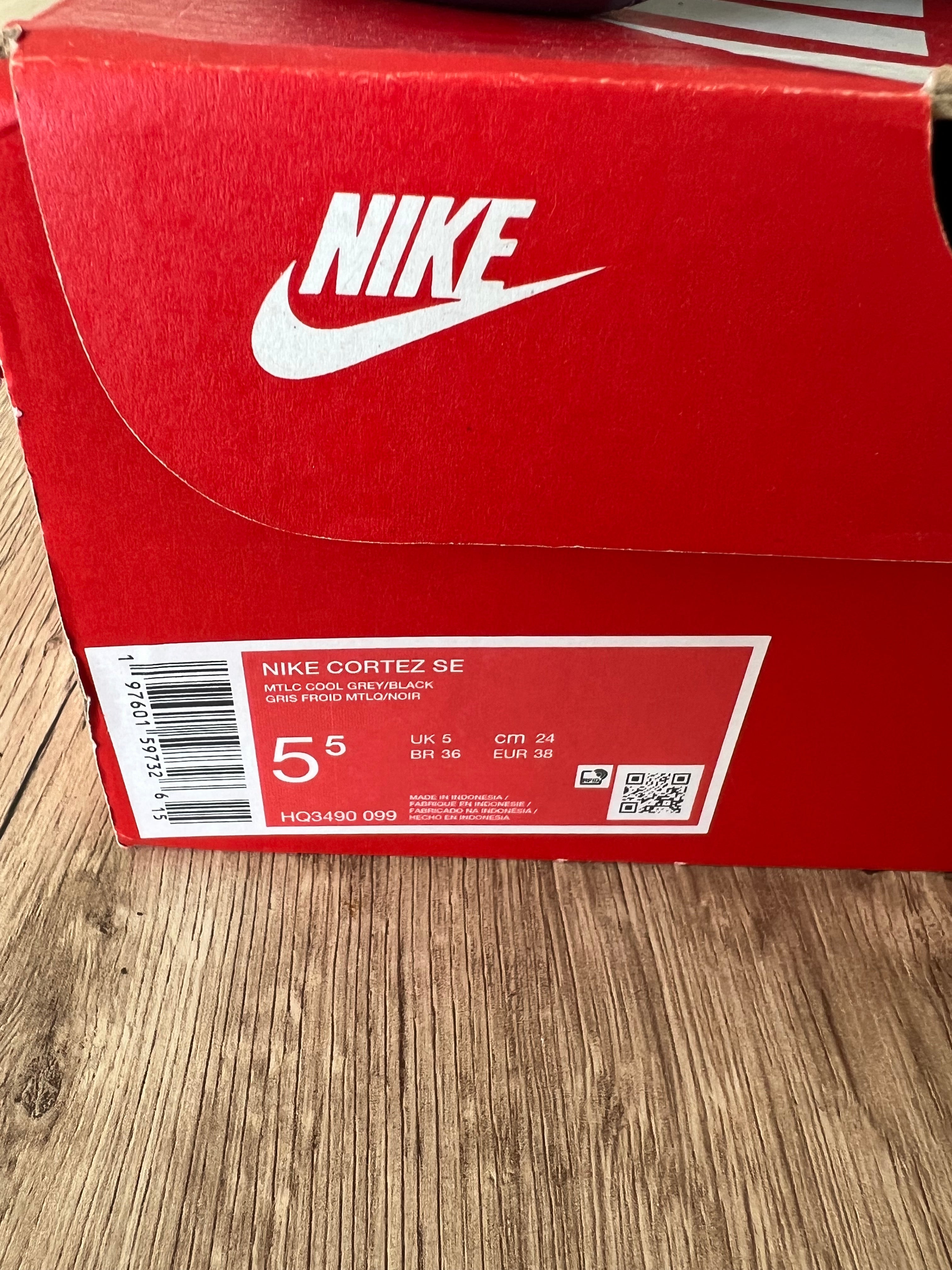 Nike Cortez SE Tiempo Pack Metallic Cool Grey