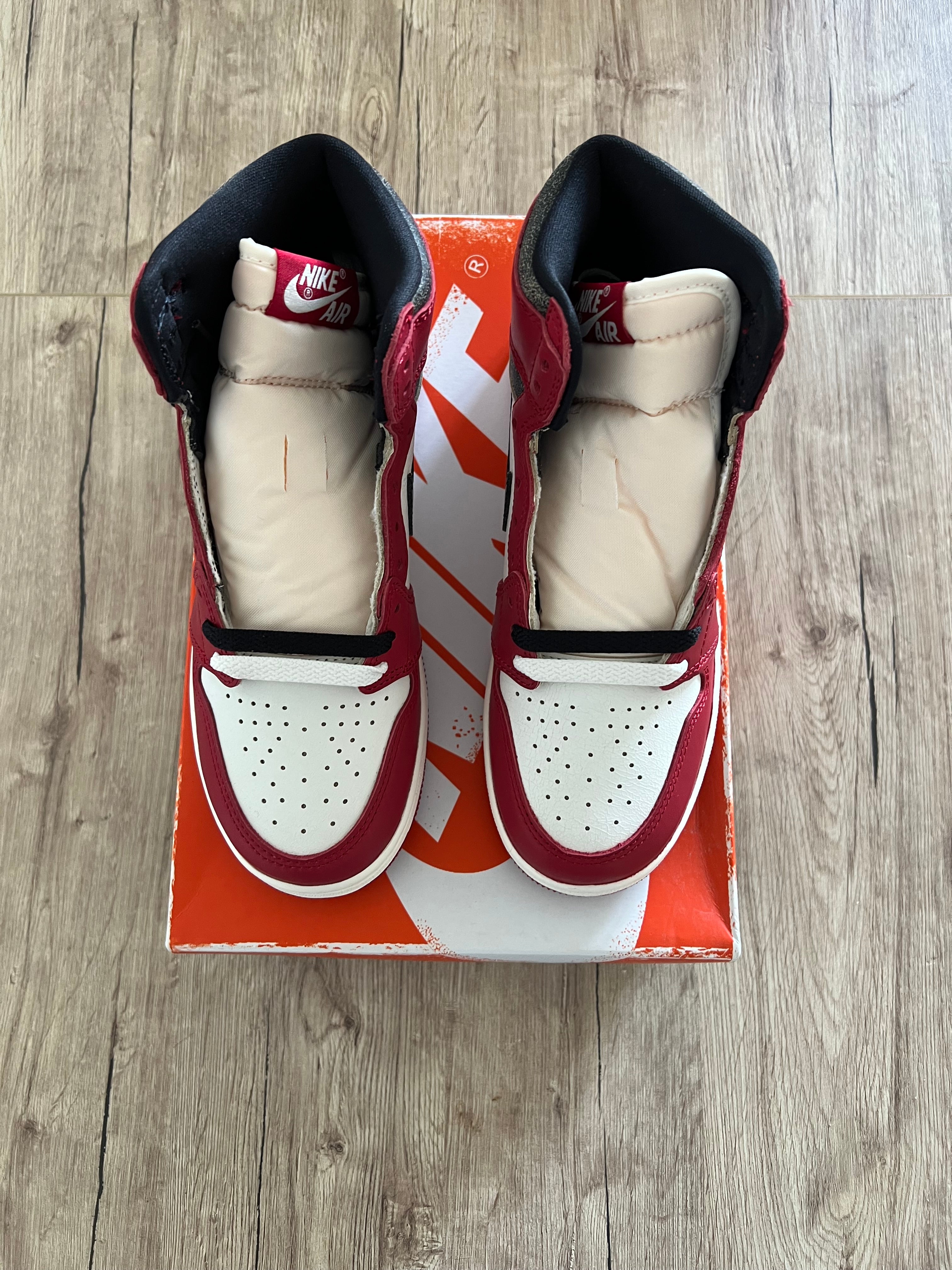 Air Jordan 1 Retro High OG Lost and Found