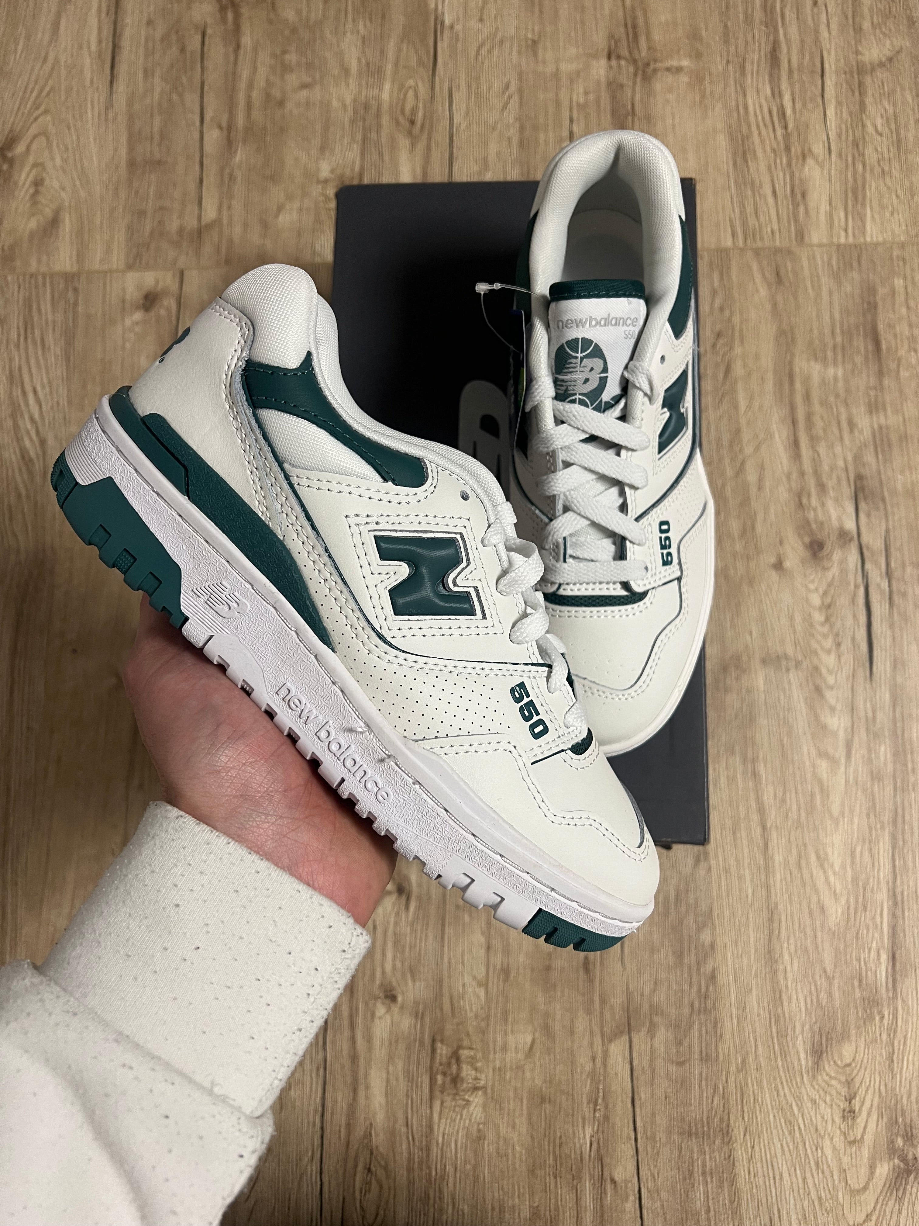 New Balance 550 White Green