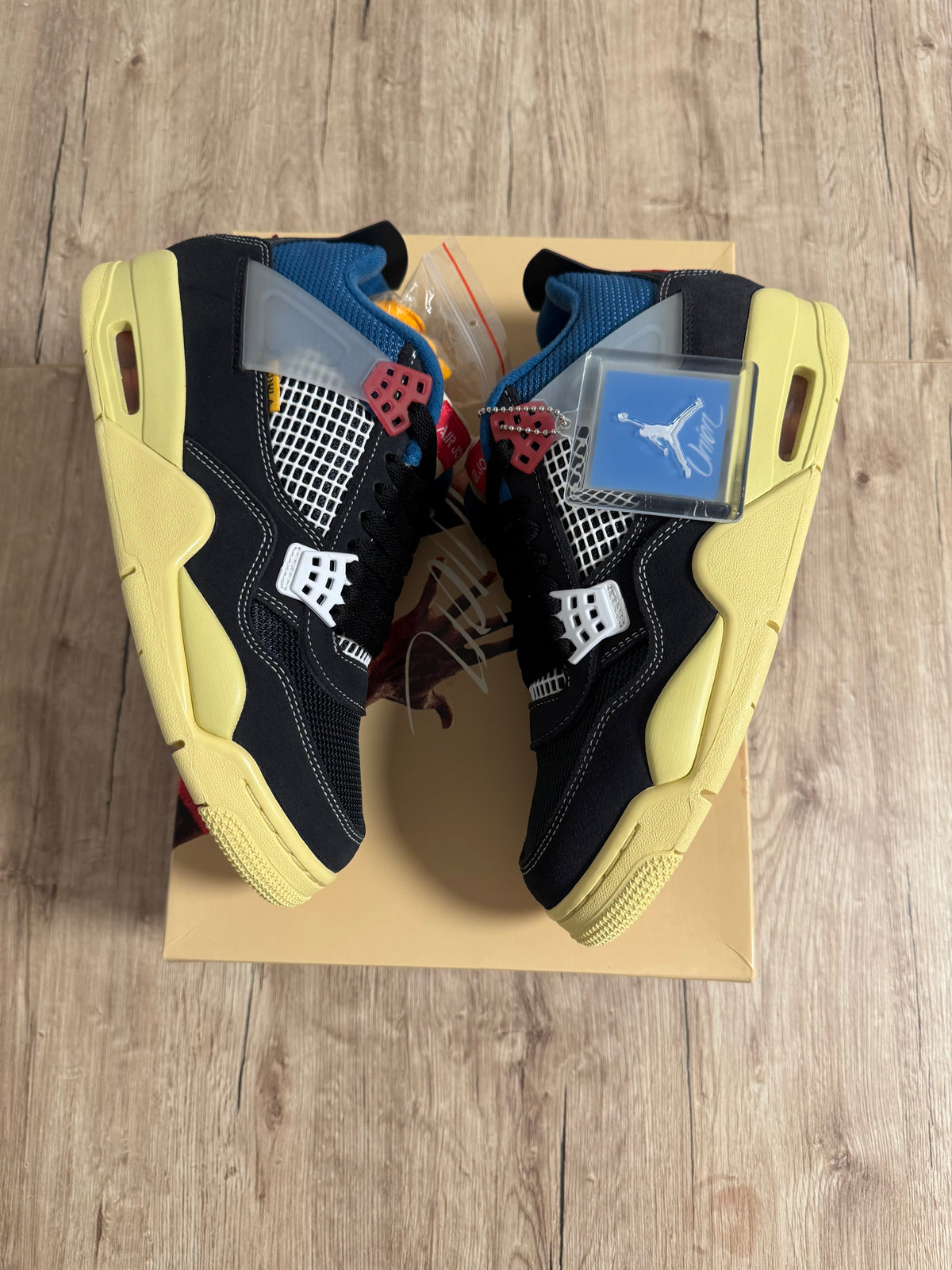 Jordan 4 Retro Union Off Noir