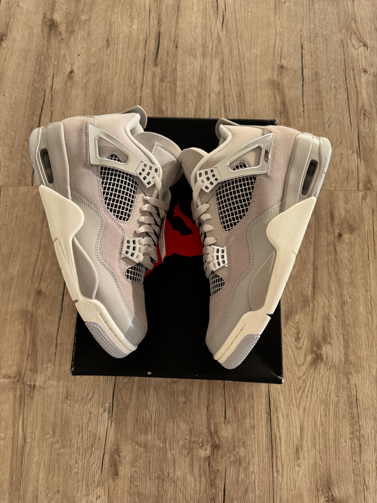 Air Jordan 4 'Frozen Moments' (W)