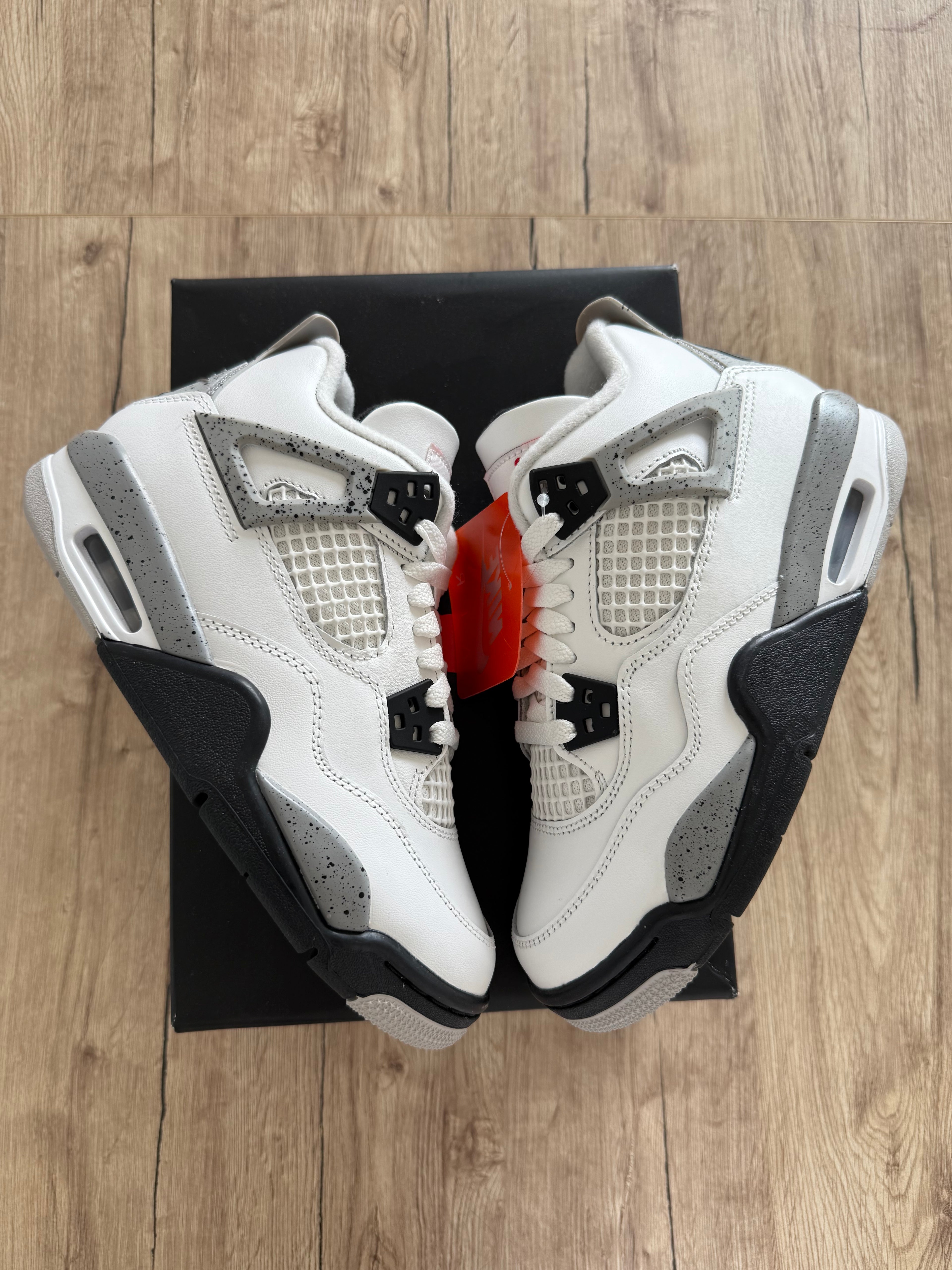Jordan 4 Retro White Cement