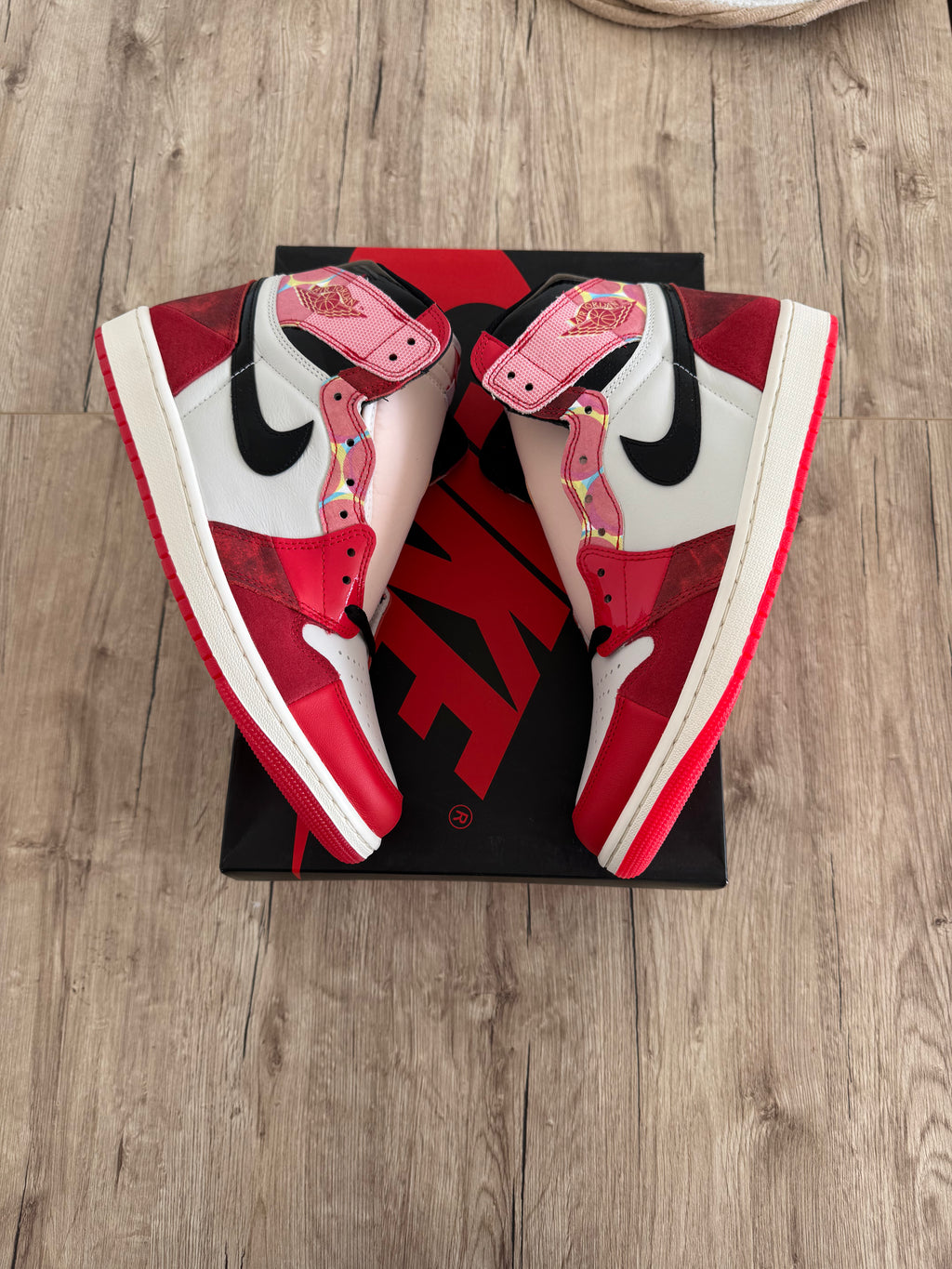 Air Jordan 1 High OG 'Spider-Man Across the Spider-Verse